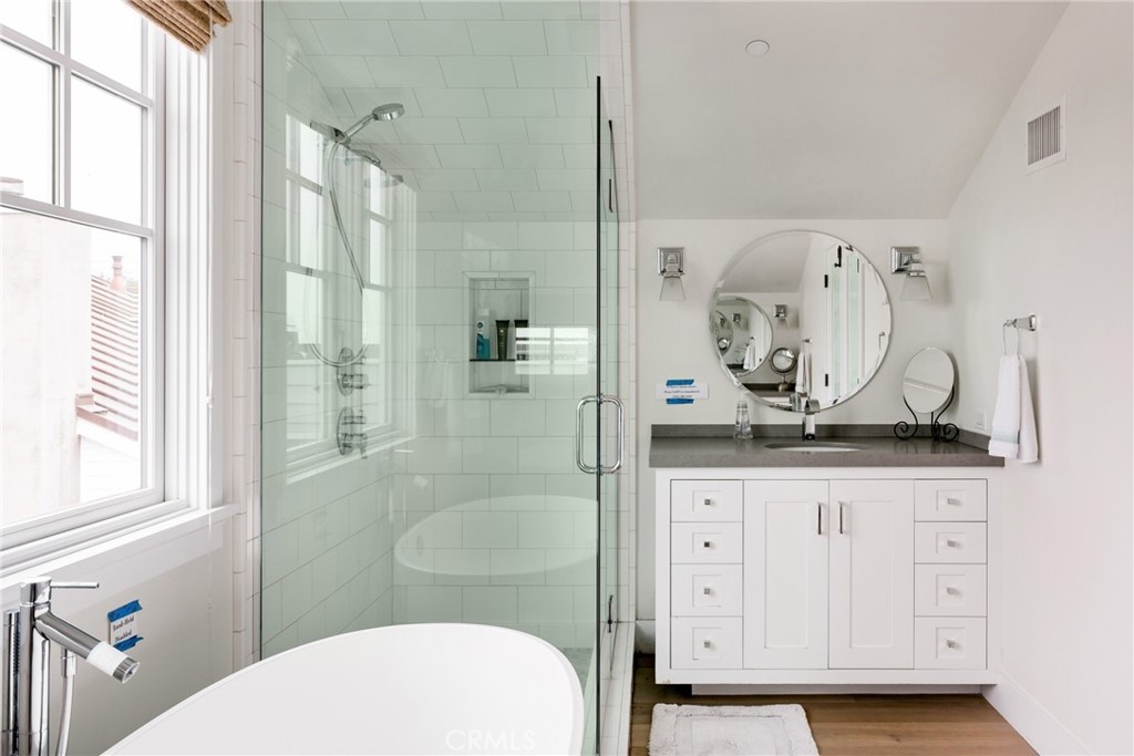 714 Jasmine Avenue 1/2