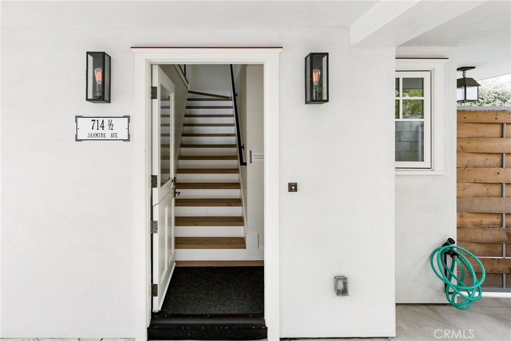 714 Jasmine Avenue 1/2