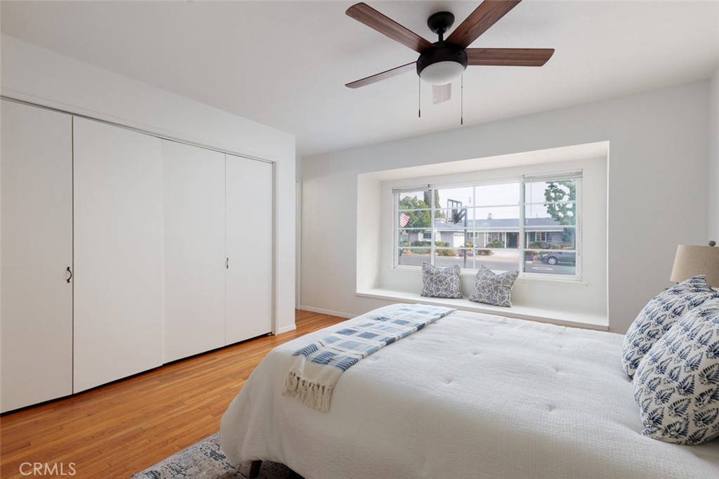 637 E Del Mar Ave