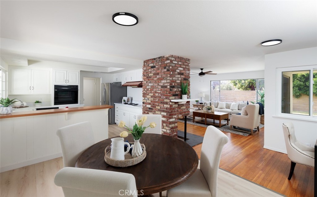 637 E Del Mar Ave