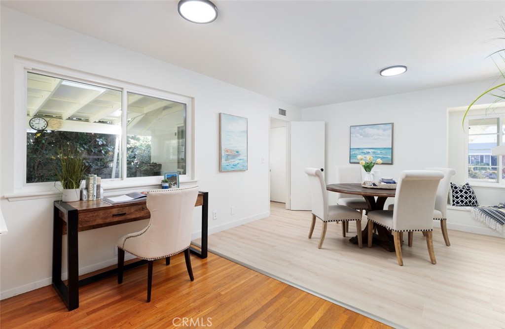 637 E Del Mar Ave