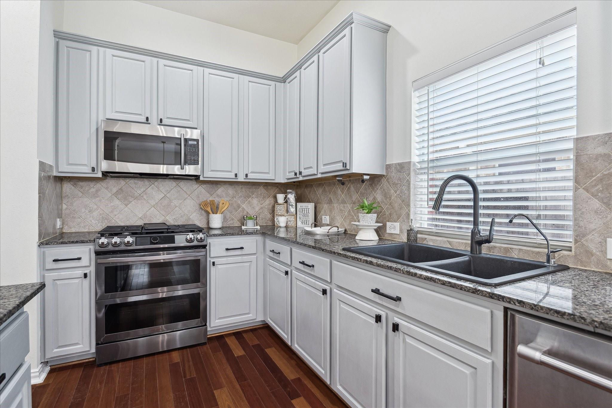 12306 W Elizabeth Shore Loop