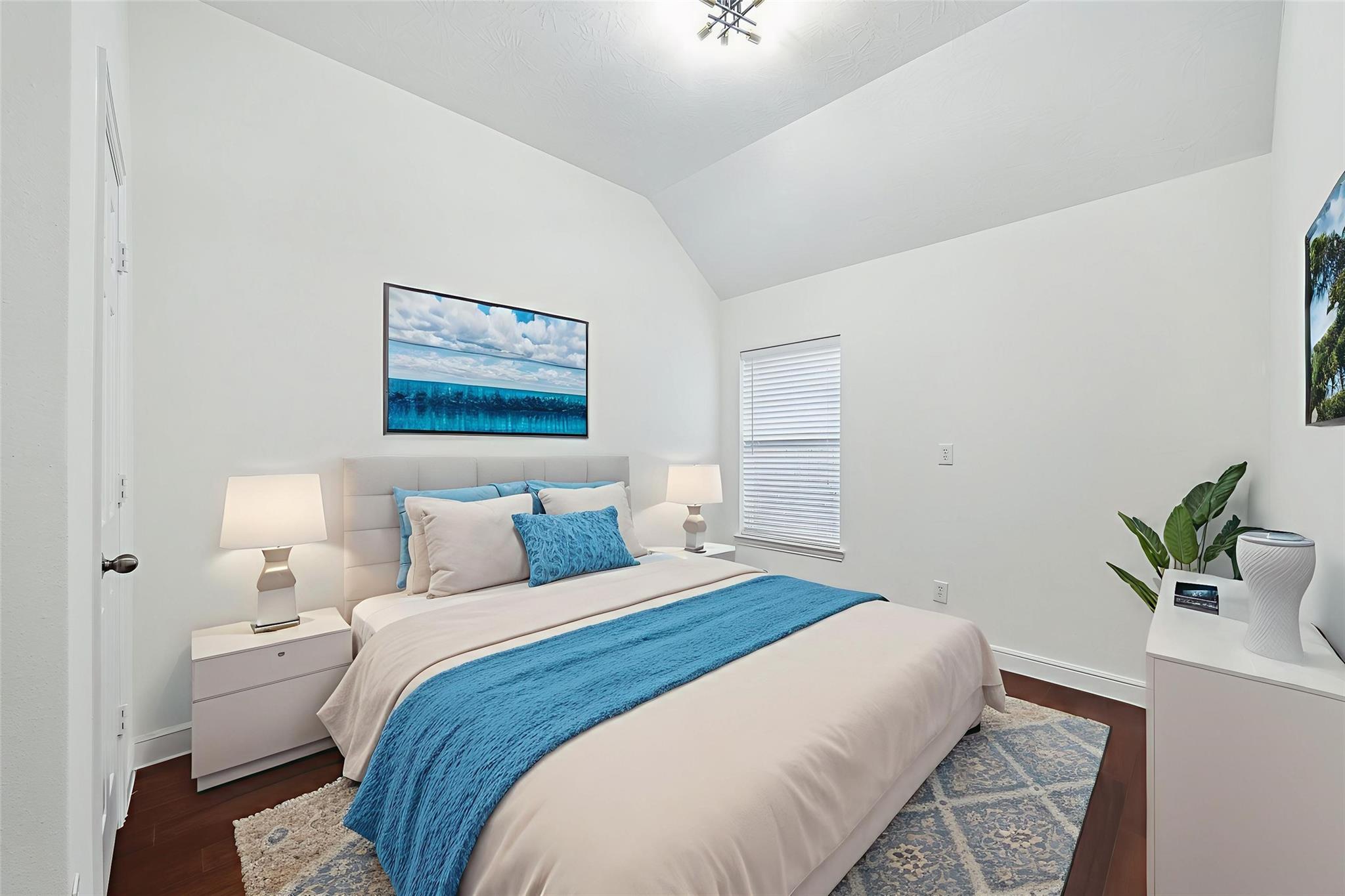12306 W Elizabeth Shore Loop
