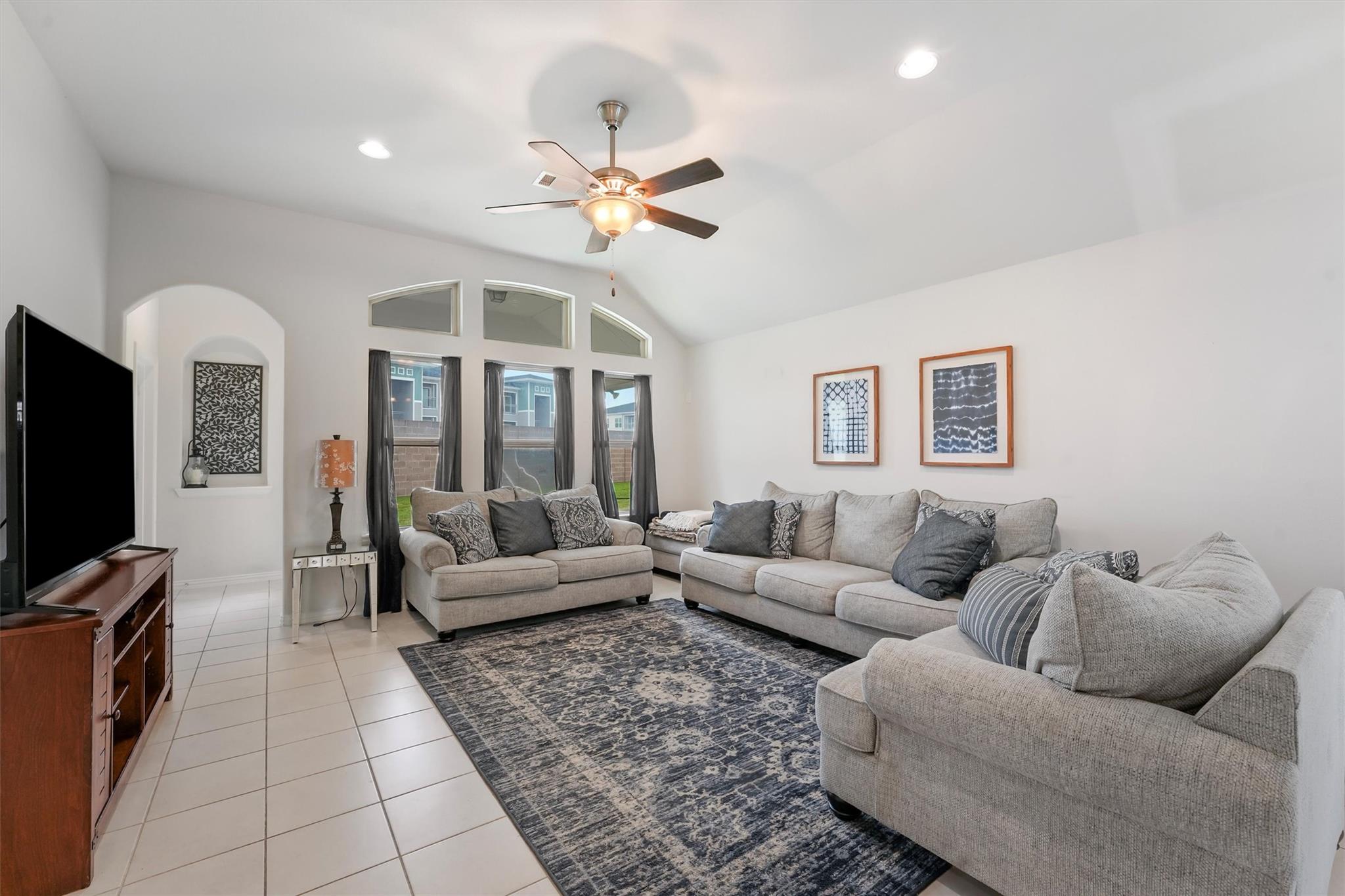 3102 Redondo Drive