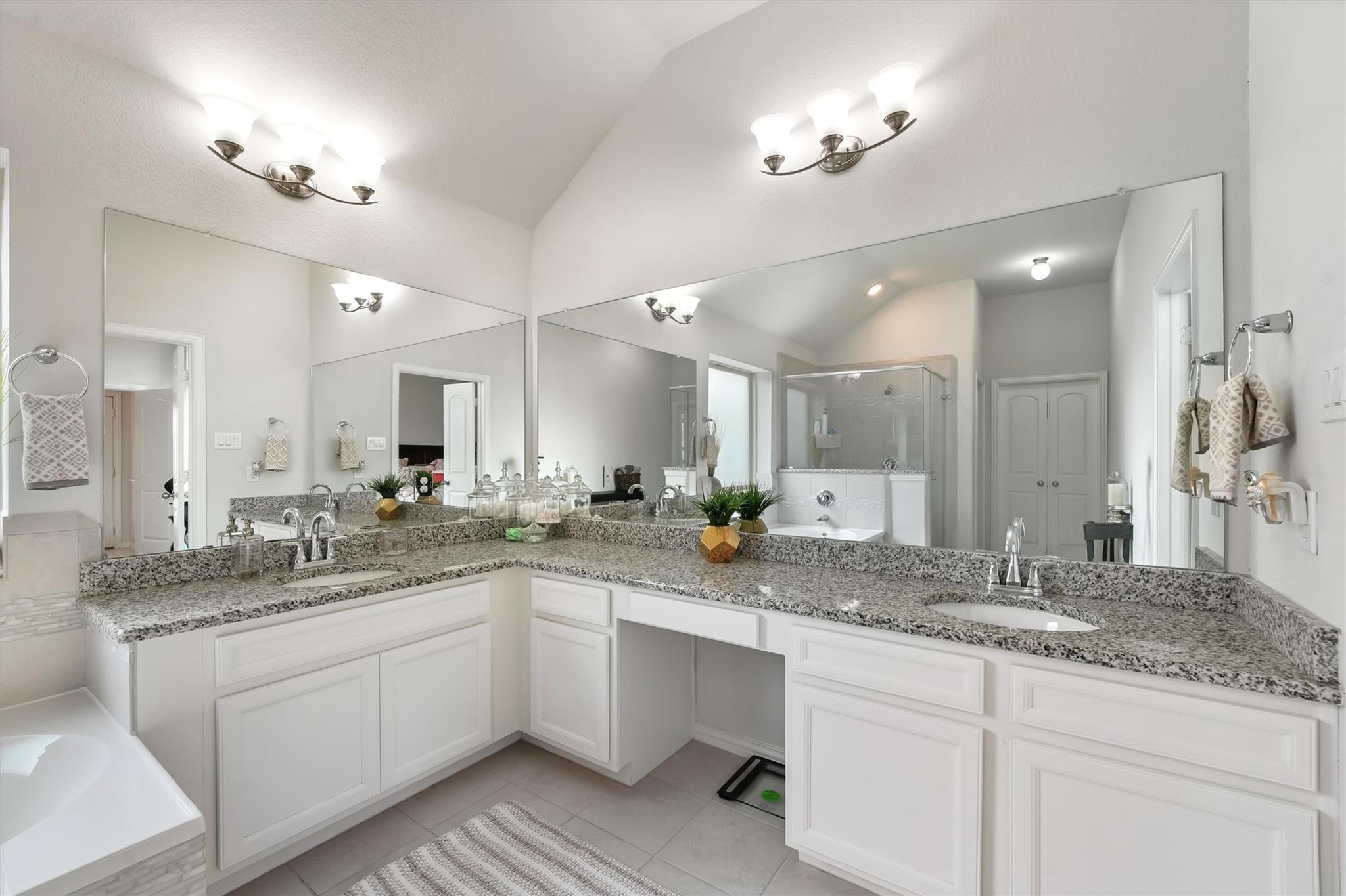 3102 Redondo Drive