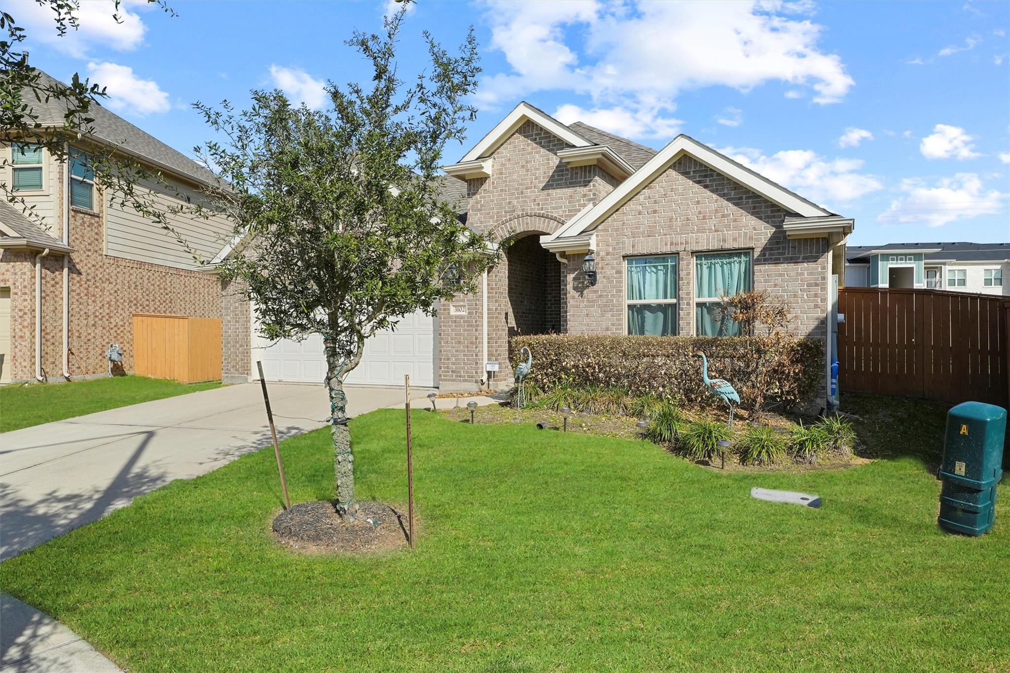 3102 Redondo Drive