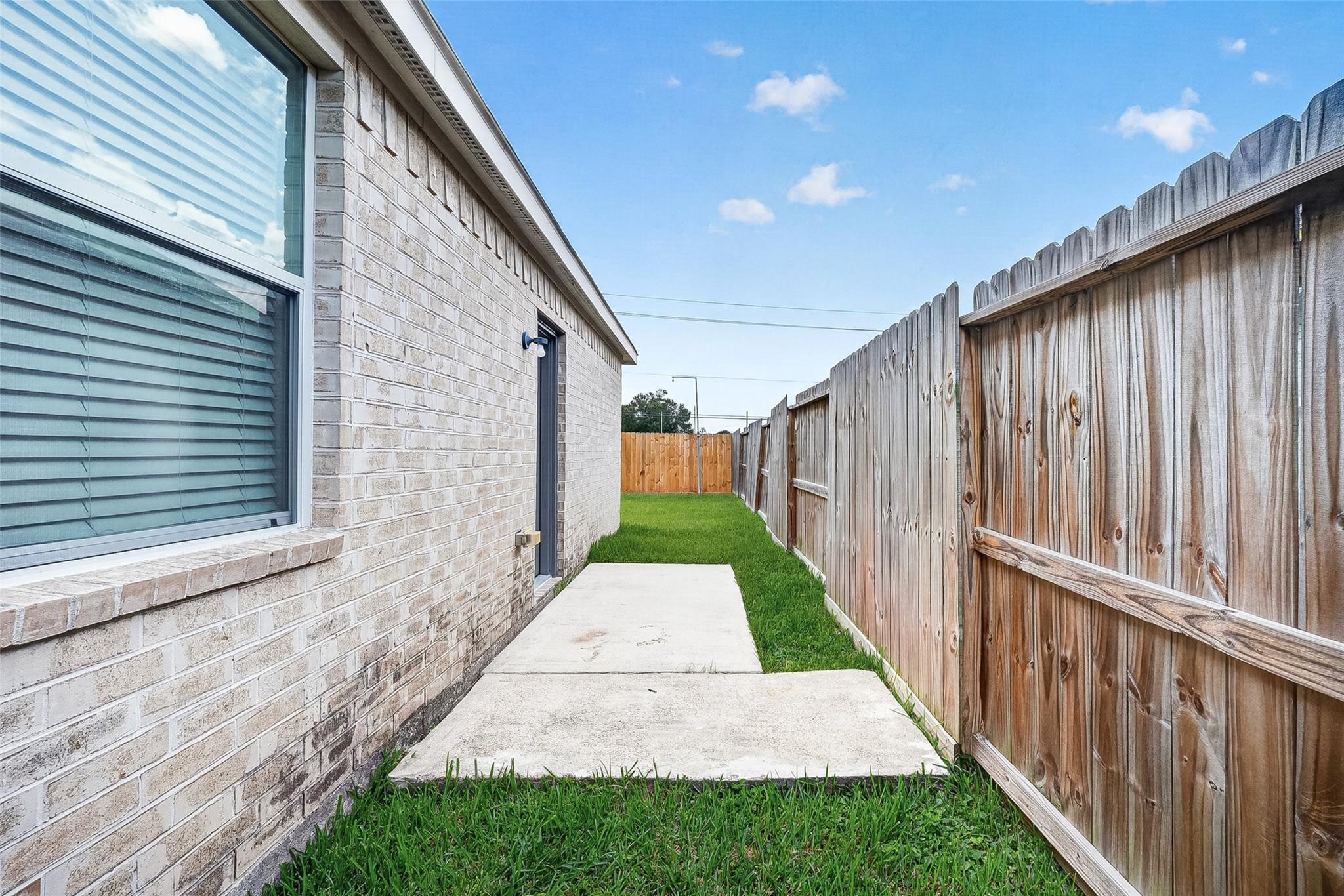14538 Burleson Bend Drive