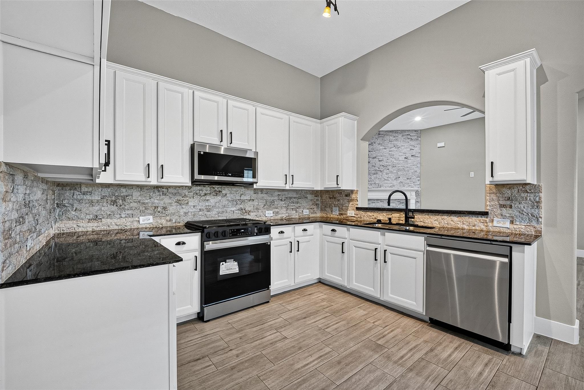 14538 Burleson Bend Drive