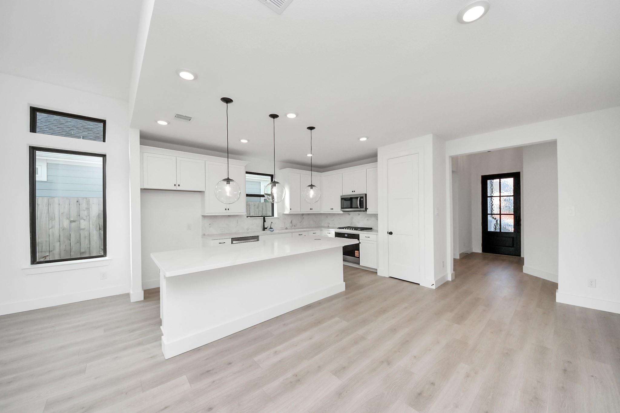 2231 Birch View Lane