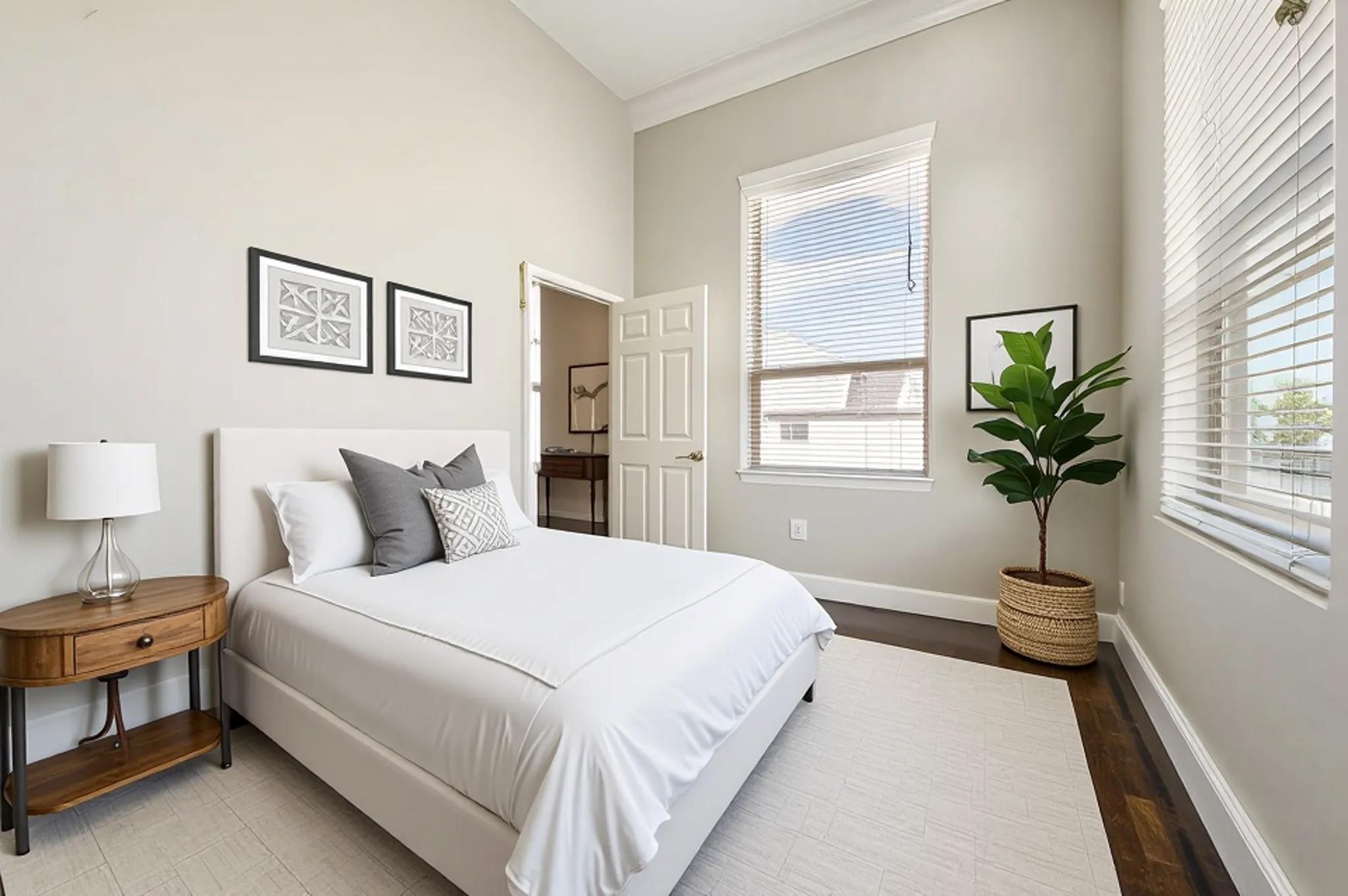 5801 Winsome Lane # 201