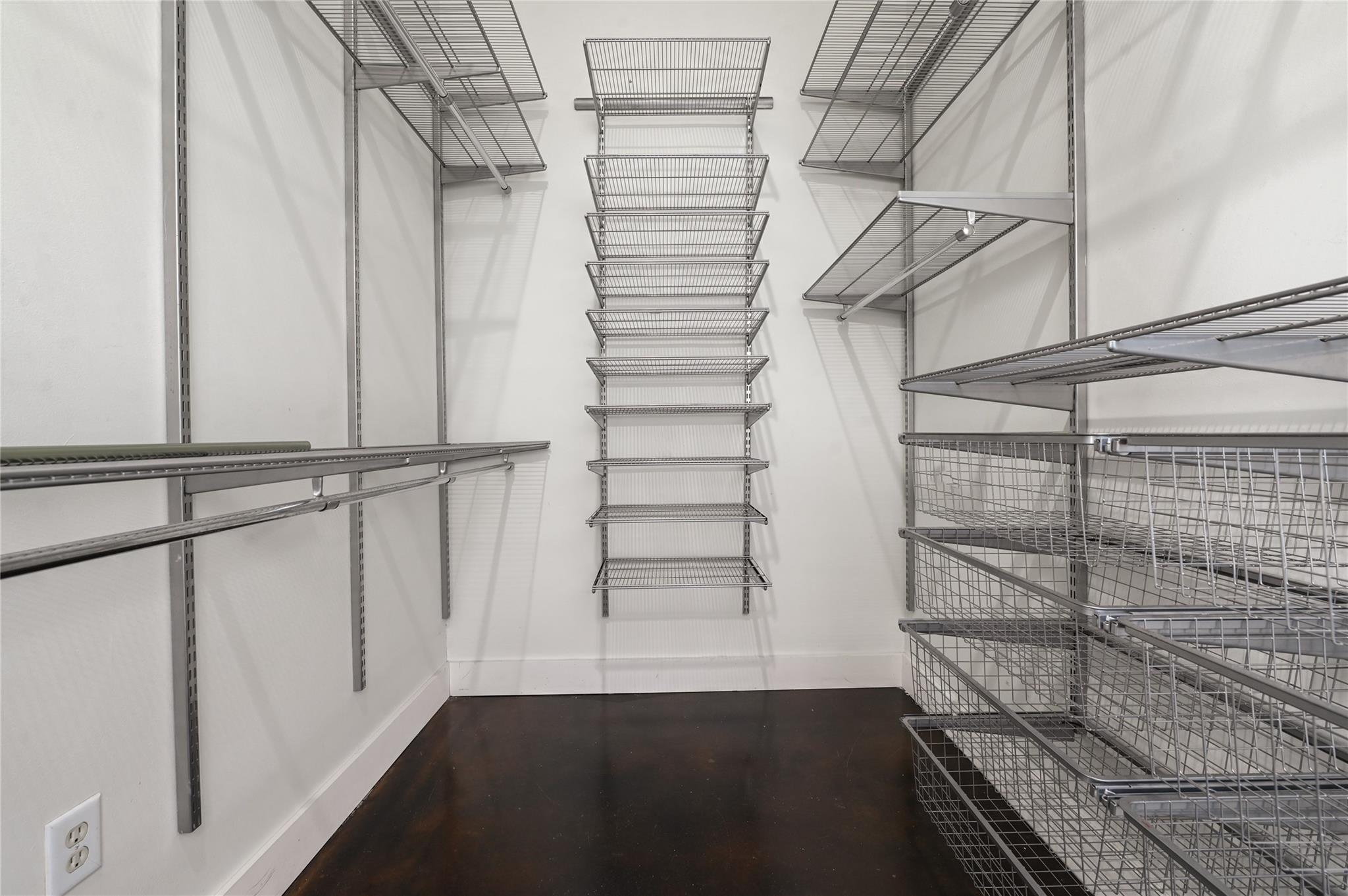 5801 Winsome Lane # 201