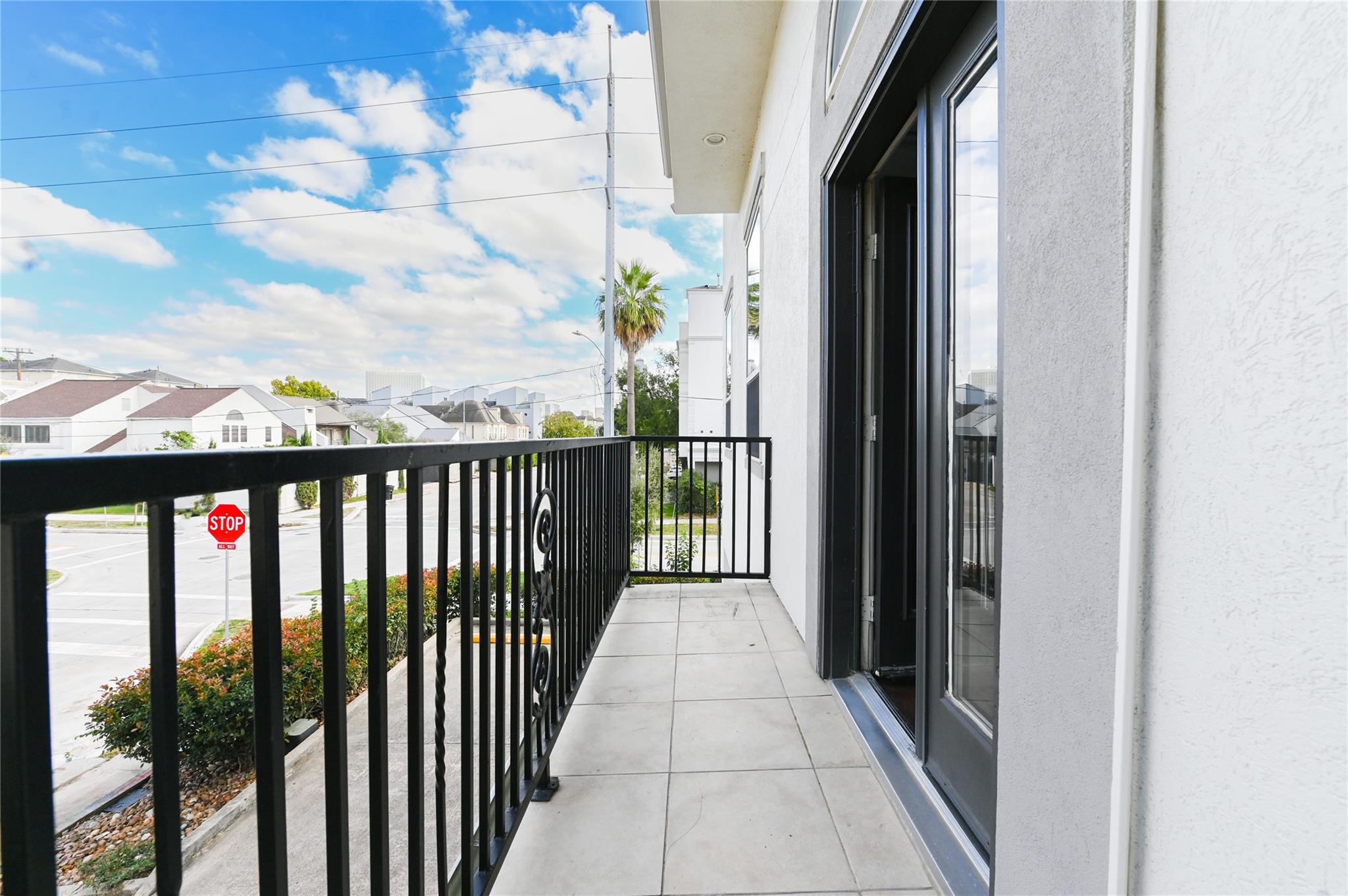 5801 Winsome Lane # 201