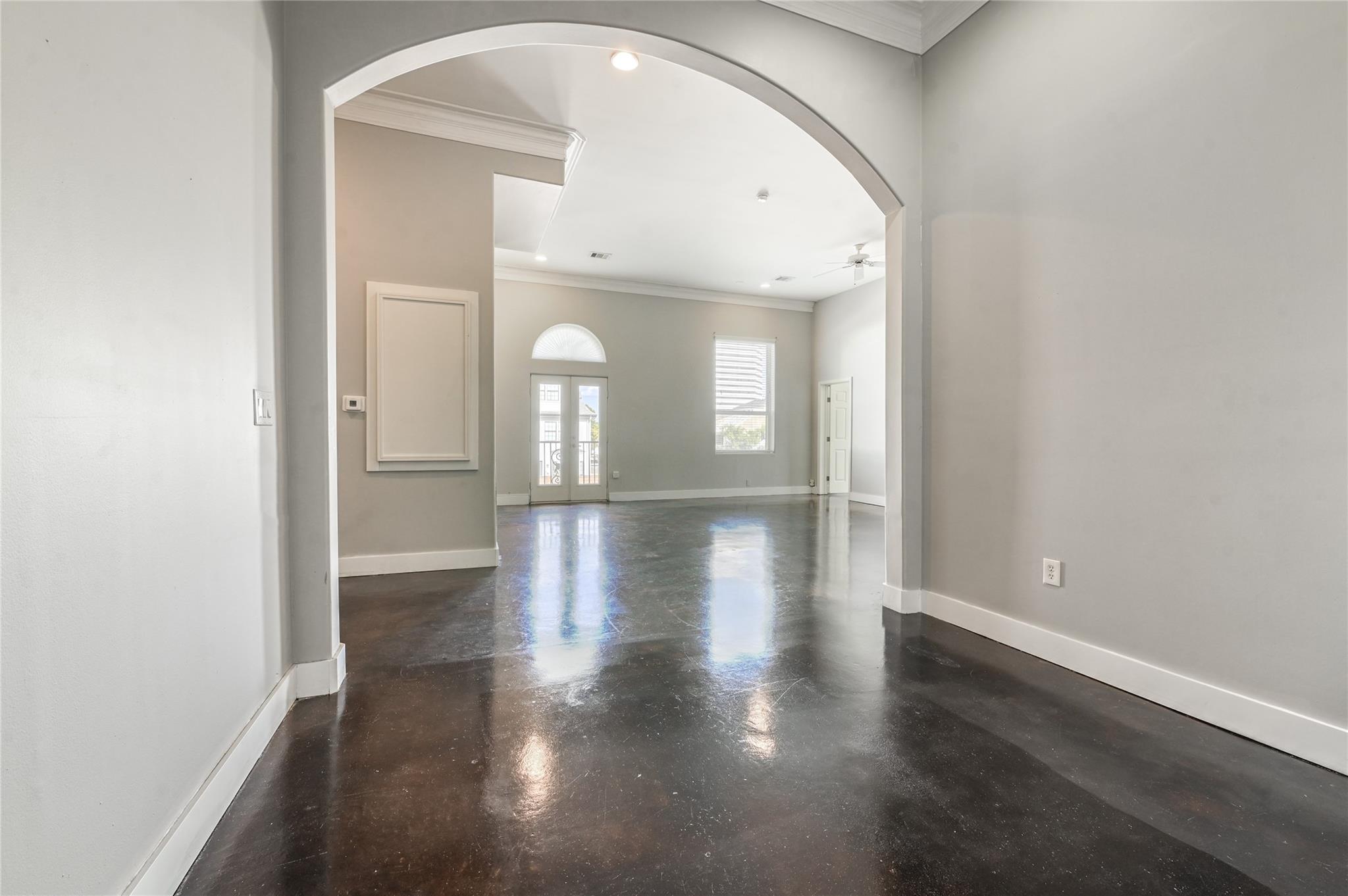 5801 Winsome Lane # 201