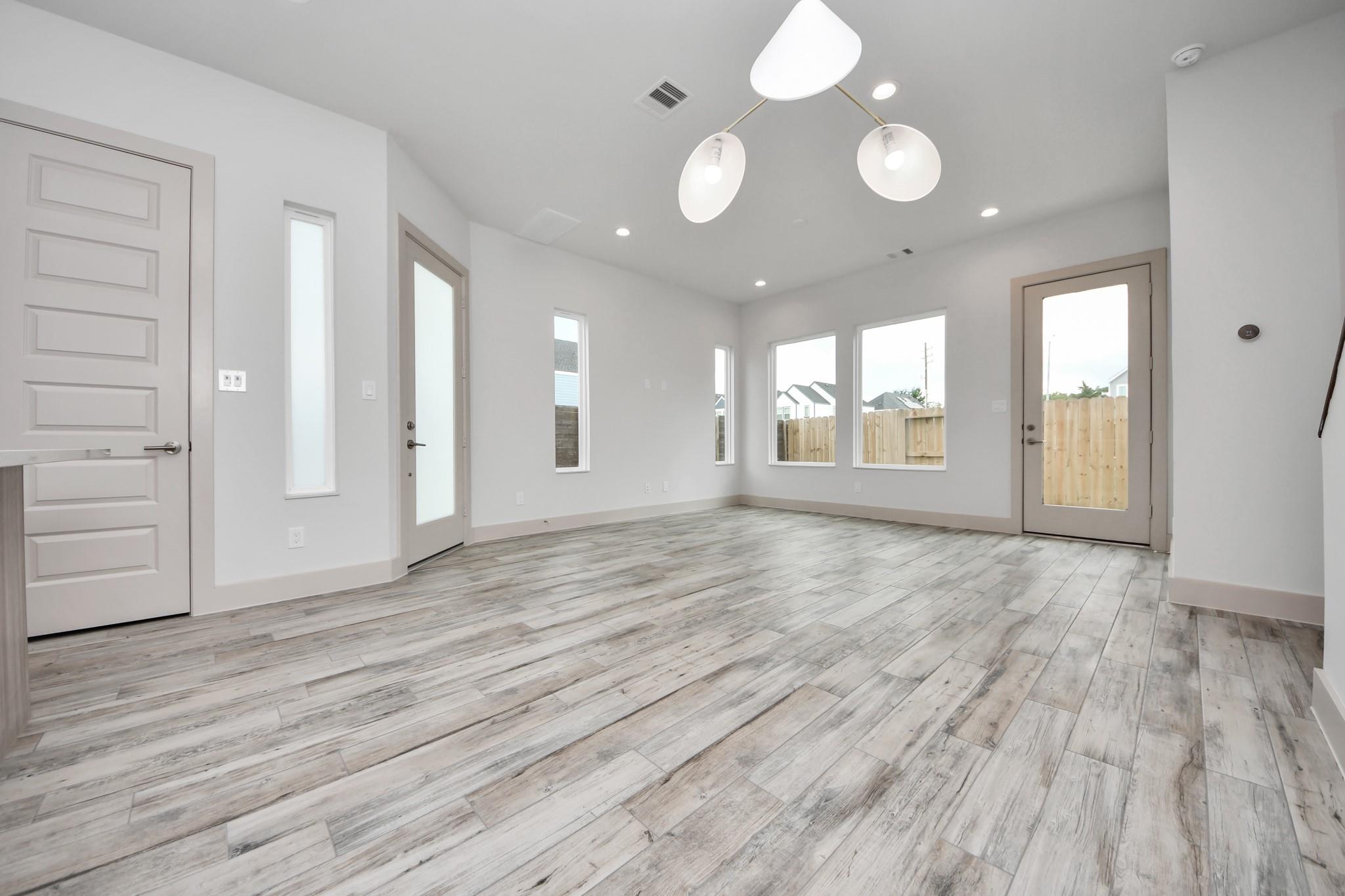 4010 Boho Lane