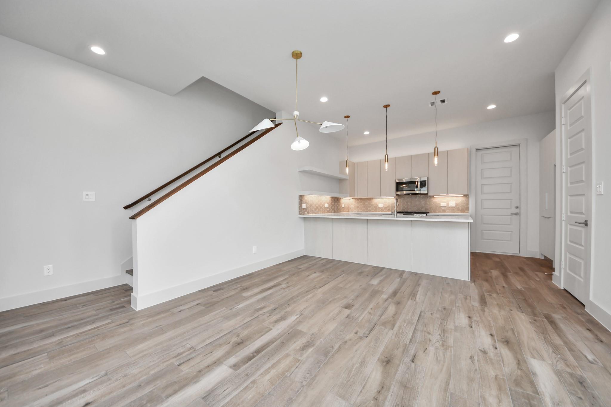4010 Boho Lane