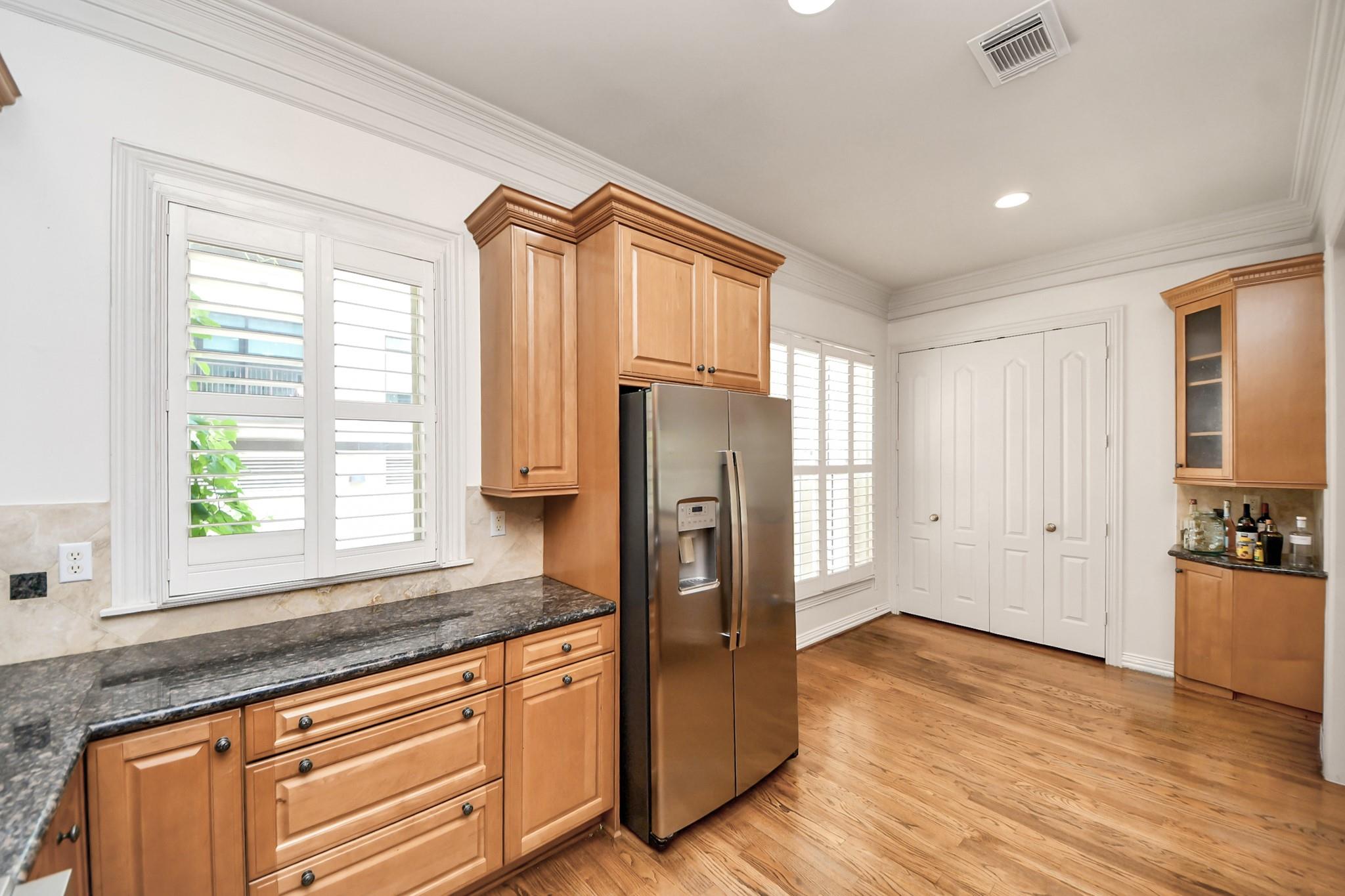1912 Greenwich Place Drive