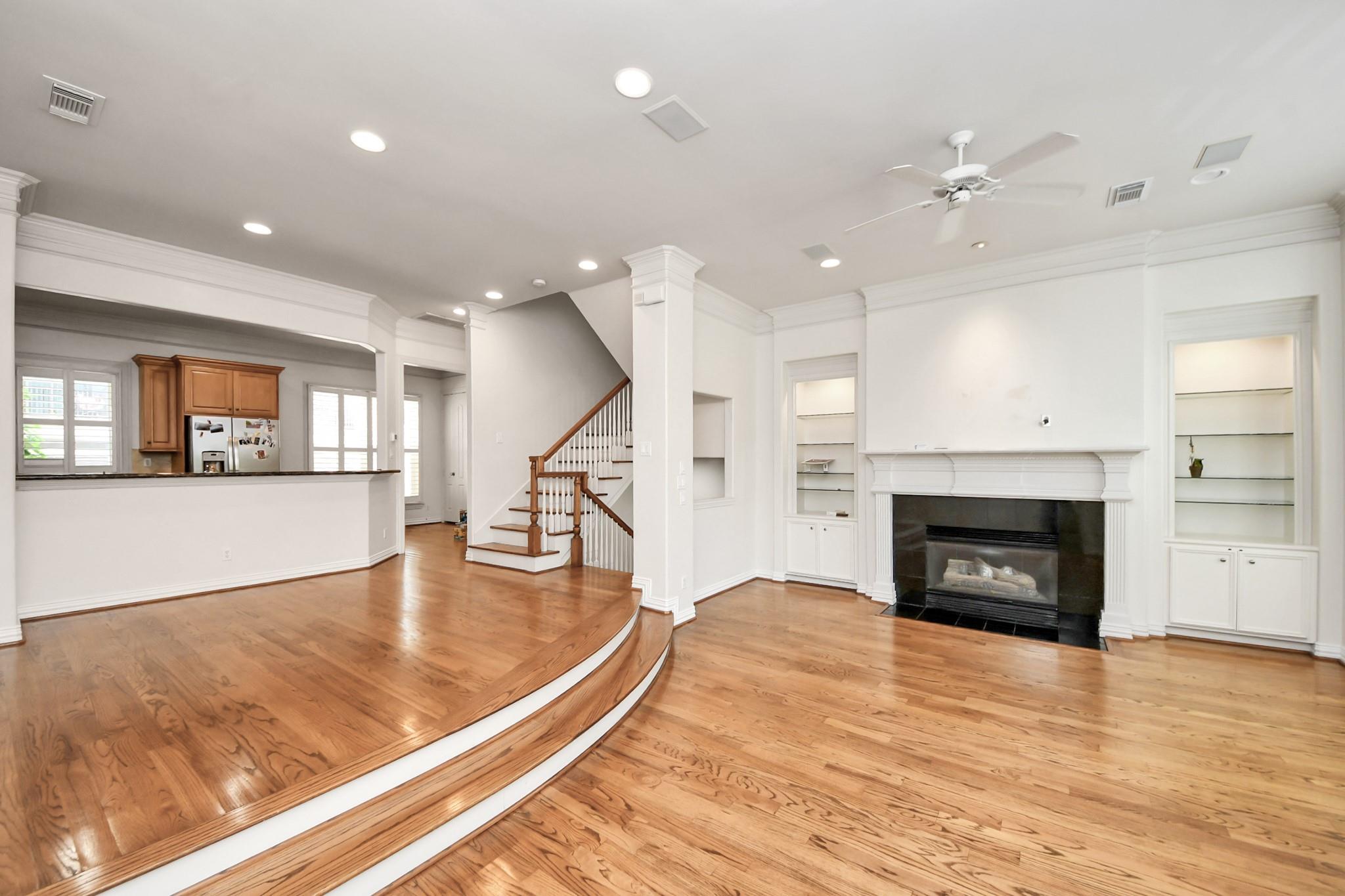 1912 Greenwich Place Drive