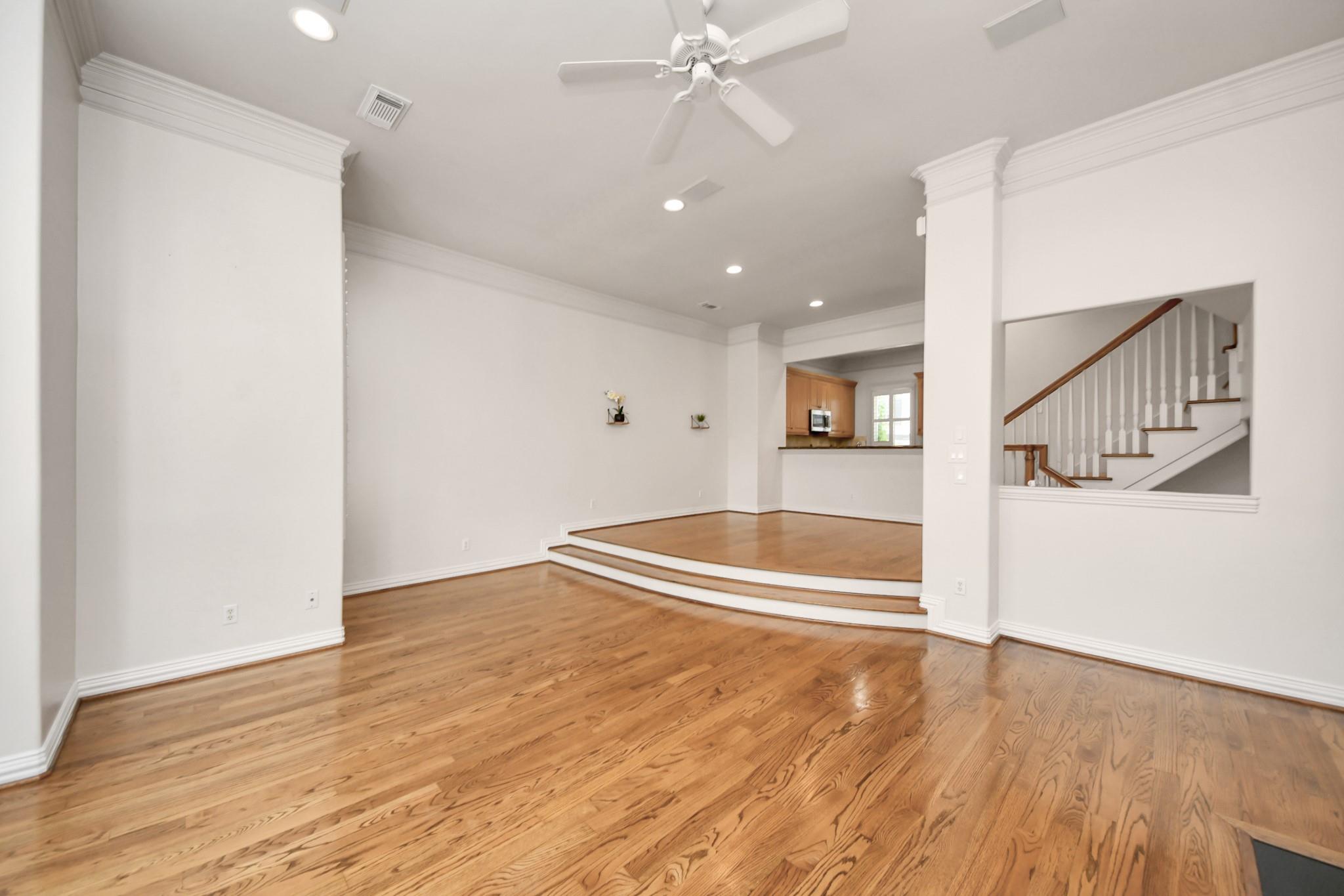 1912 Greenwich Place Drive
