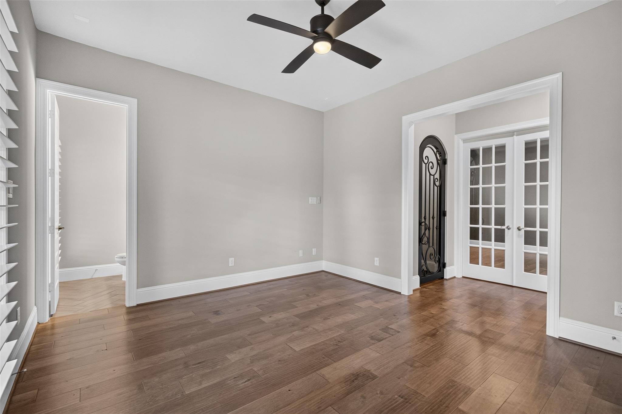 31424 Creekside Oaks Lane