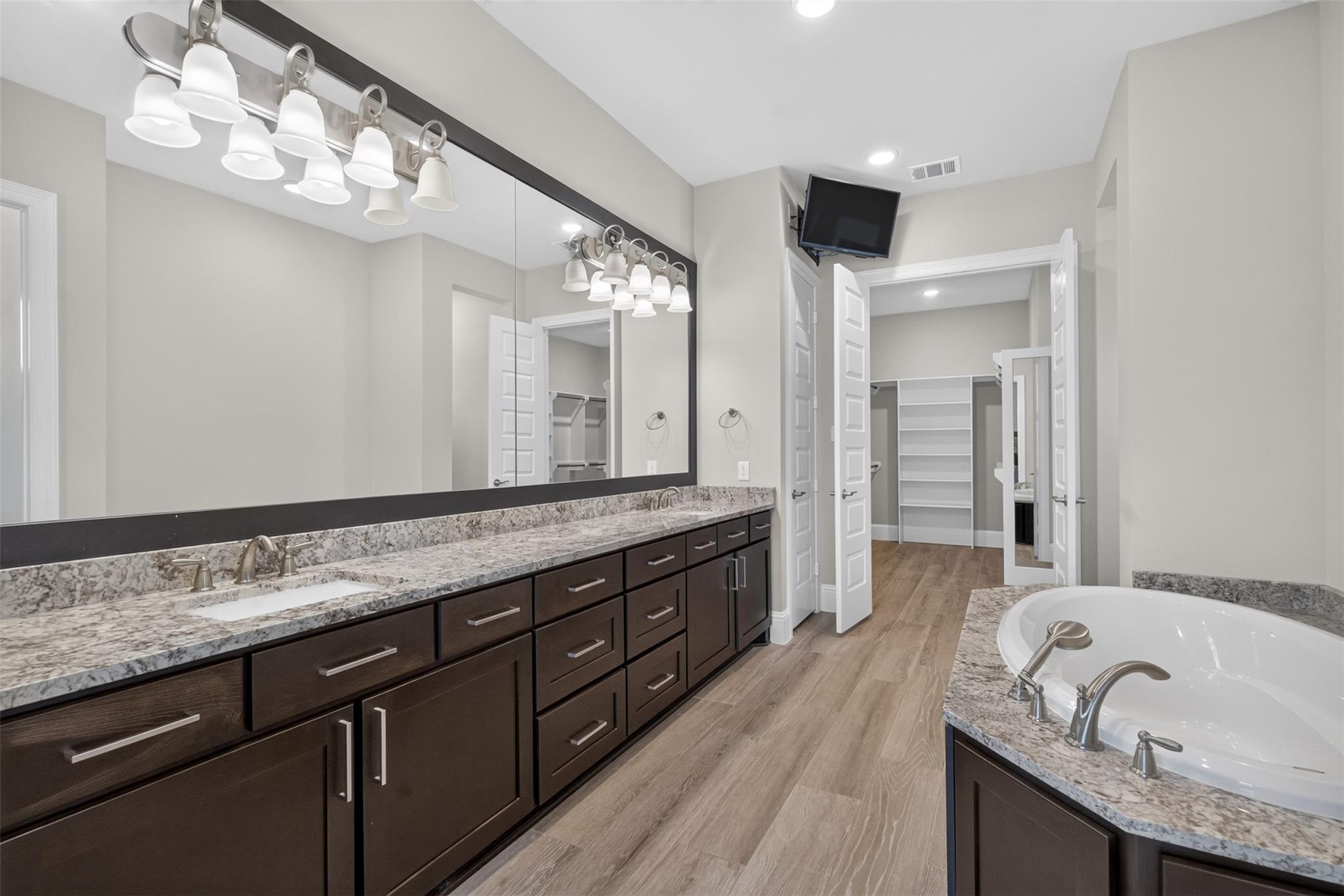 31424 Creekside Oaks Lane