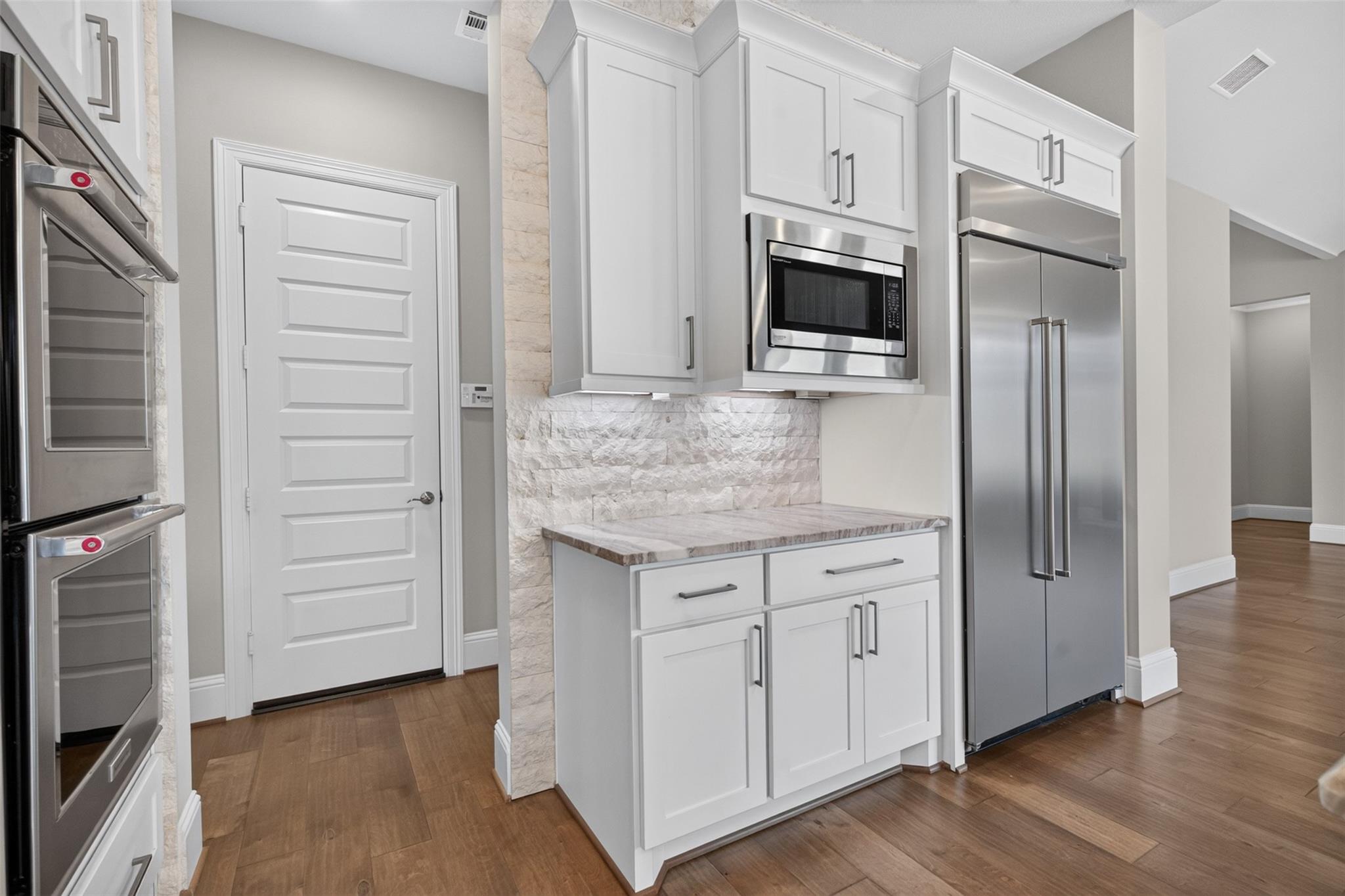 31424 Creekside Oaks Lane