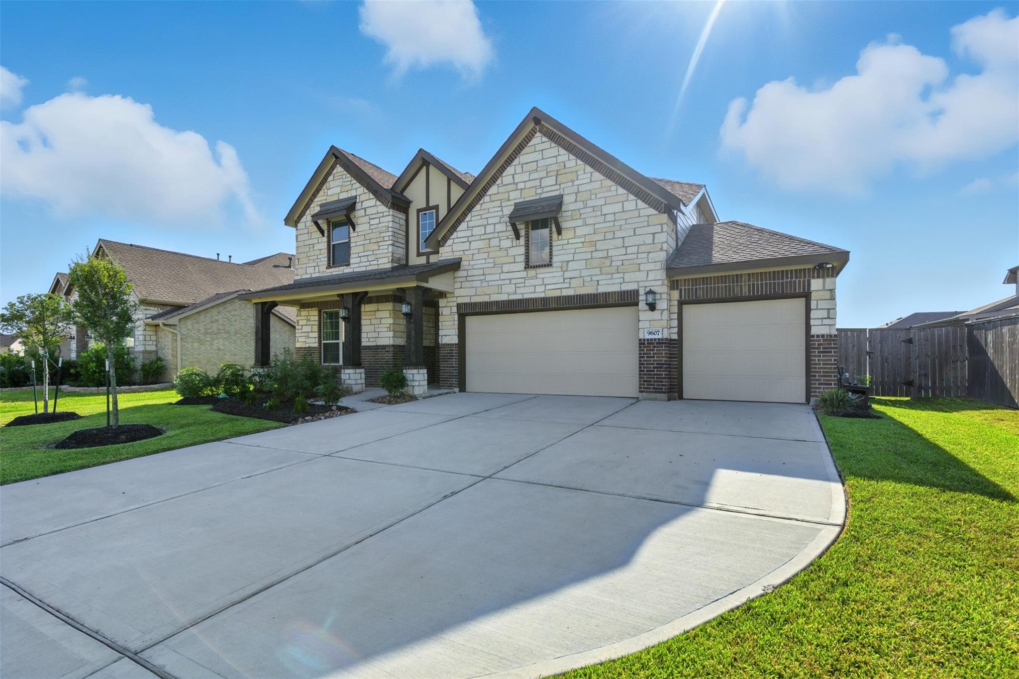 9607 Birch Colony Lane