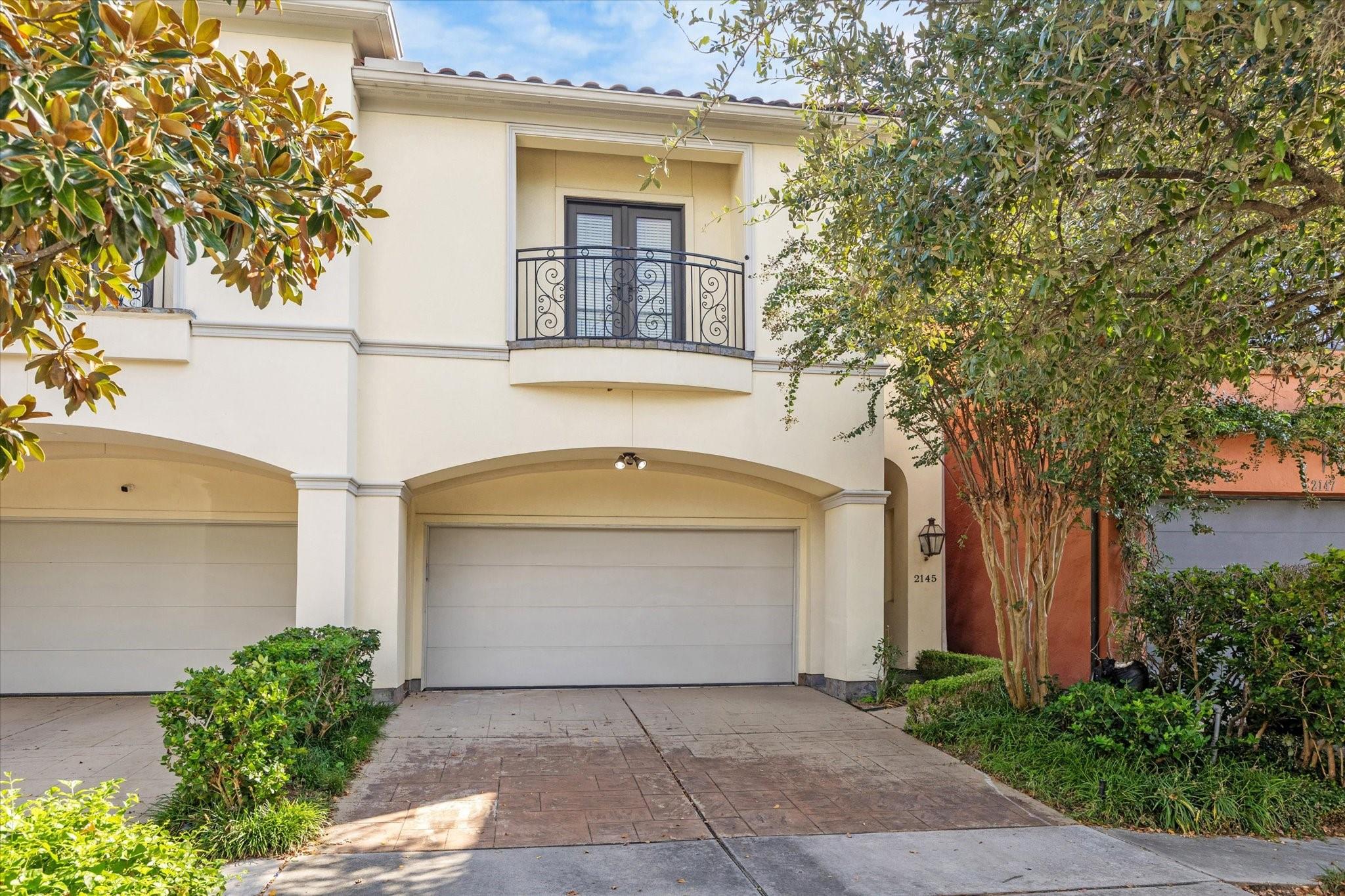 2145 Fairview Avenue