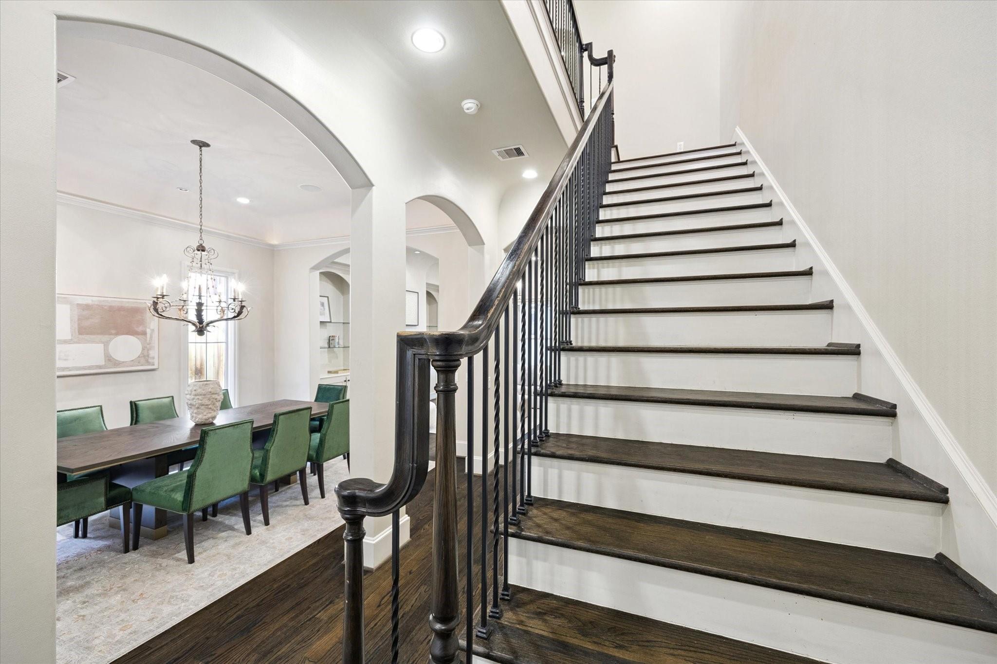 2145 Fairview Avenue