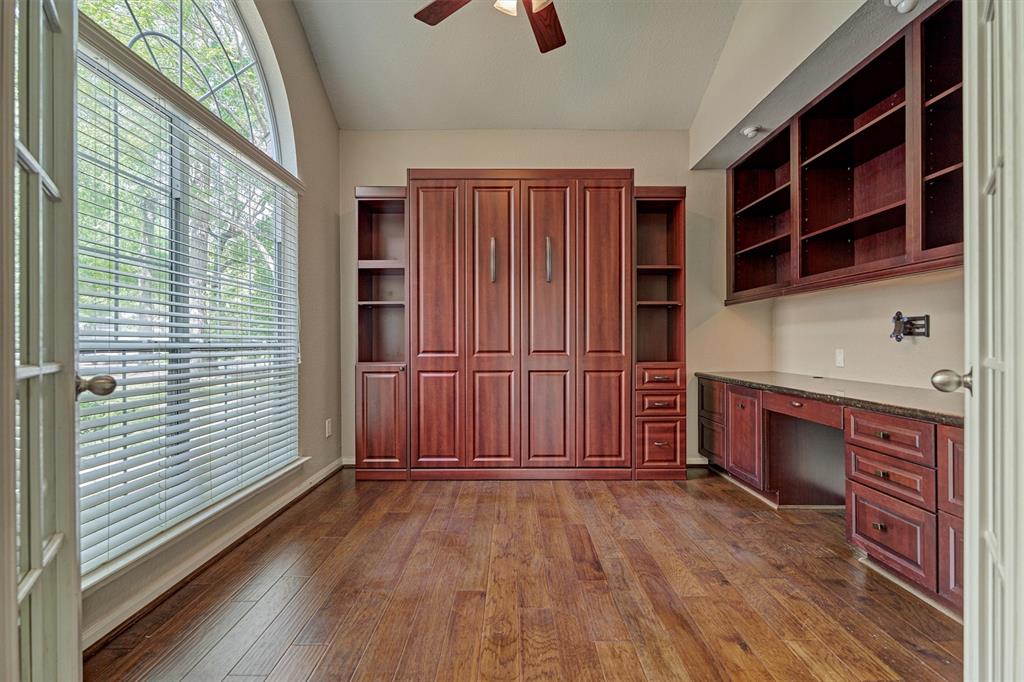 35 Endor Forest Place