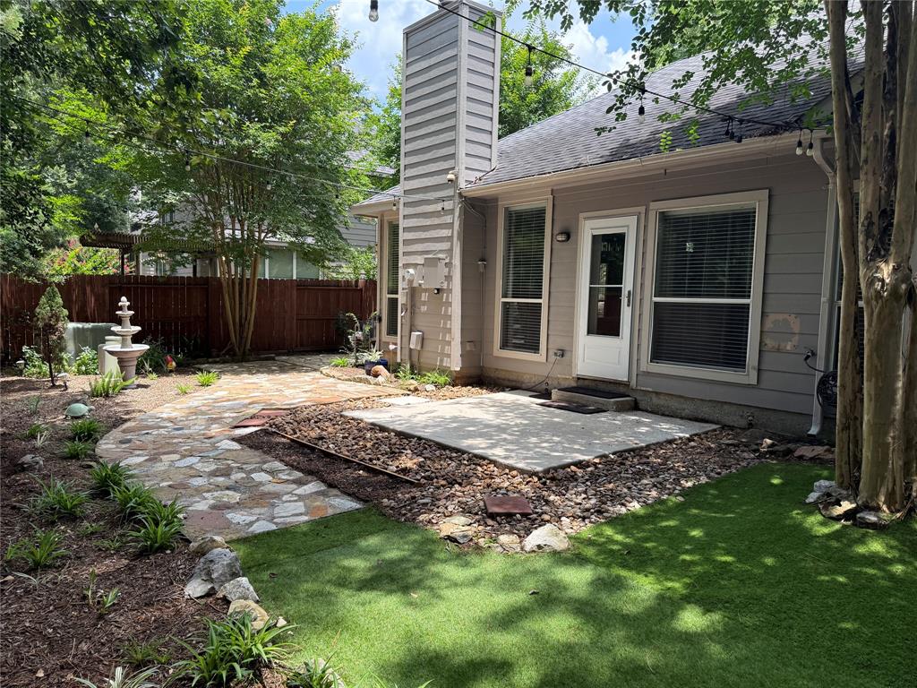 35 Endor Forest Place