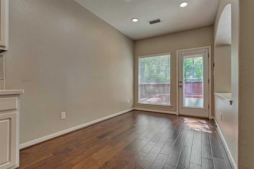 35 Endor Forest Place