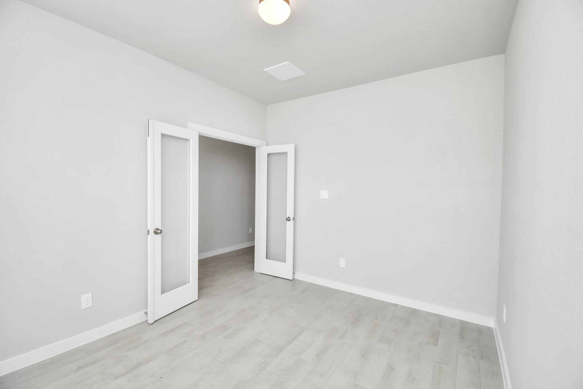 14923 Royal Leaf Drive