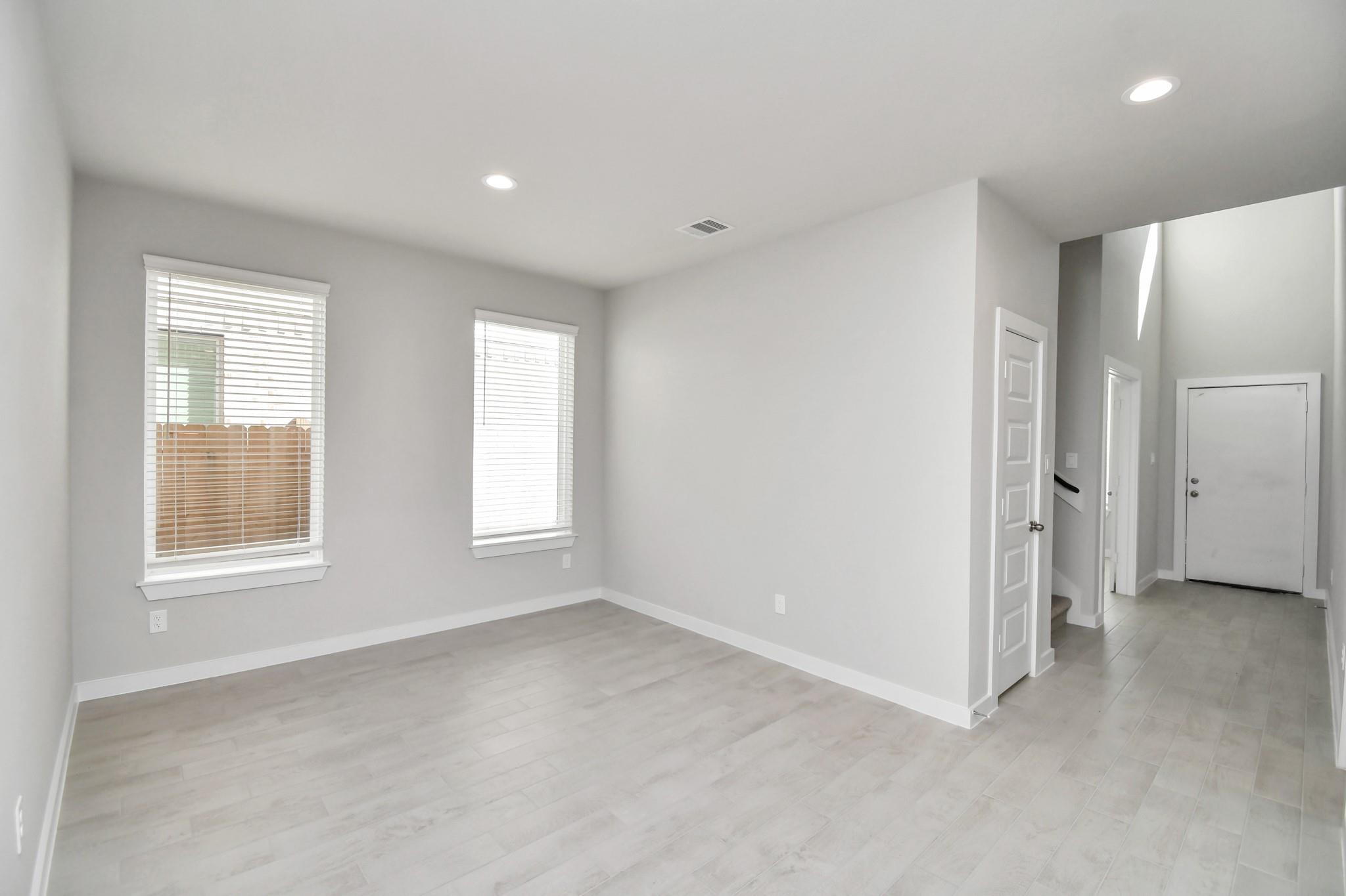 14923 Royal Leaf Drive