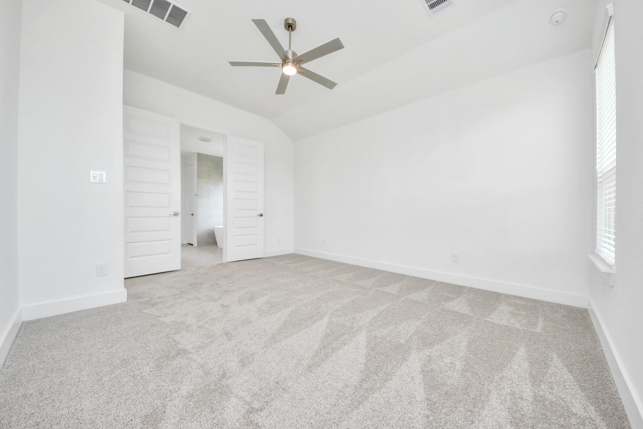 6210 Vista View Lane