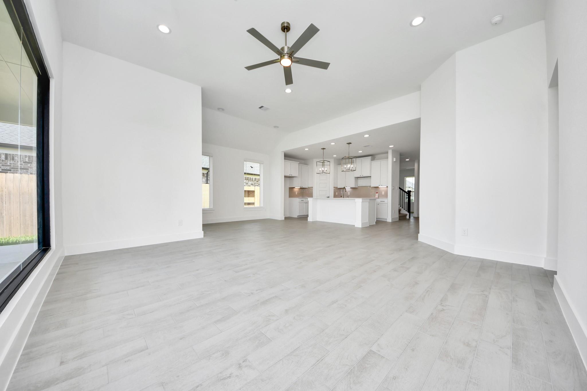 6210 Vista View Lane