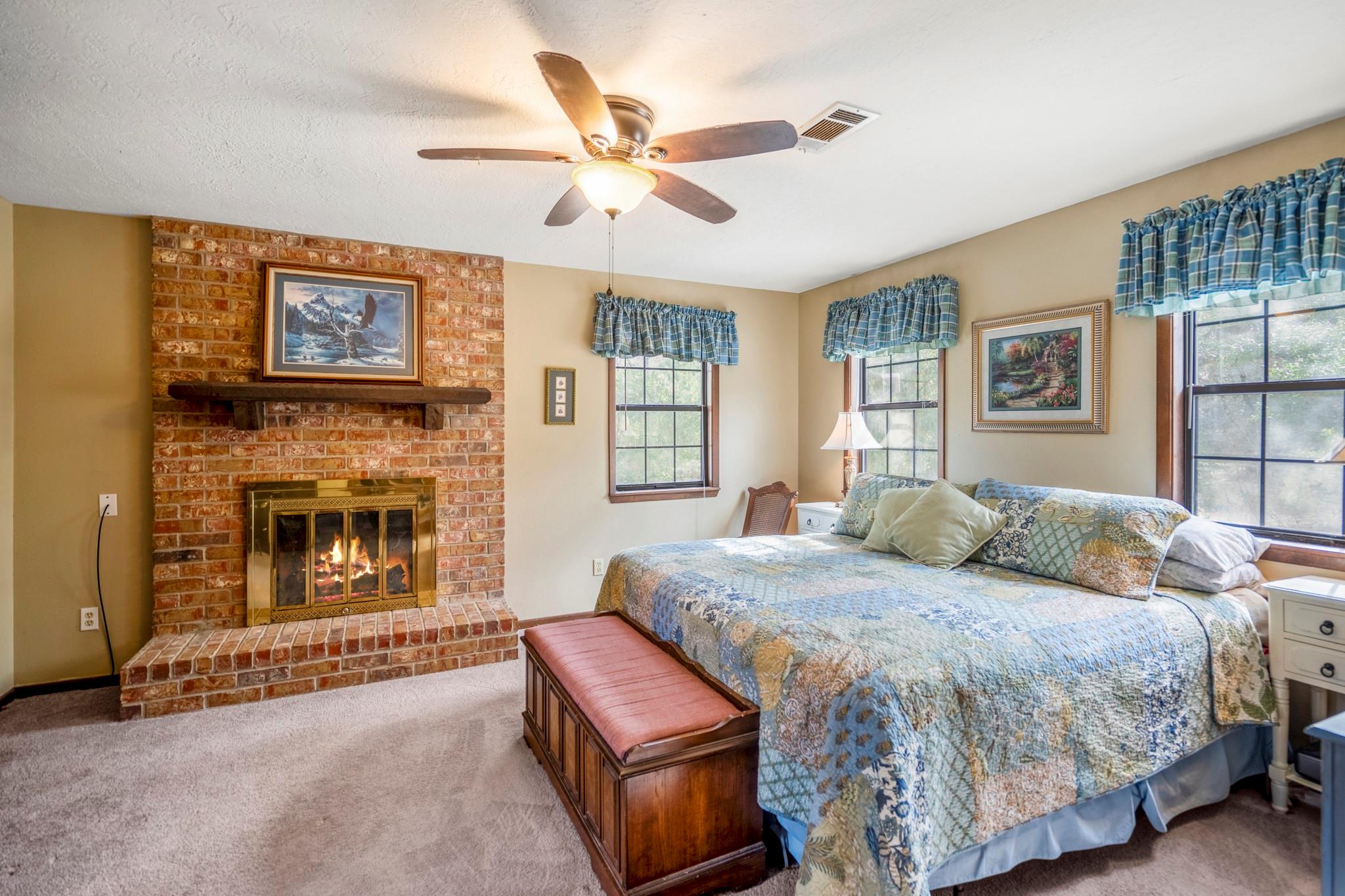 5415 Old Israel Road