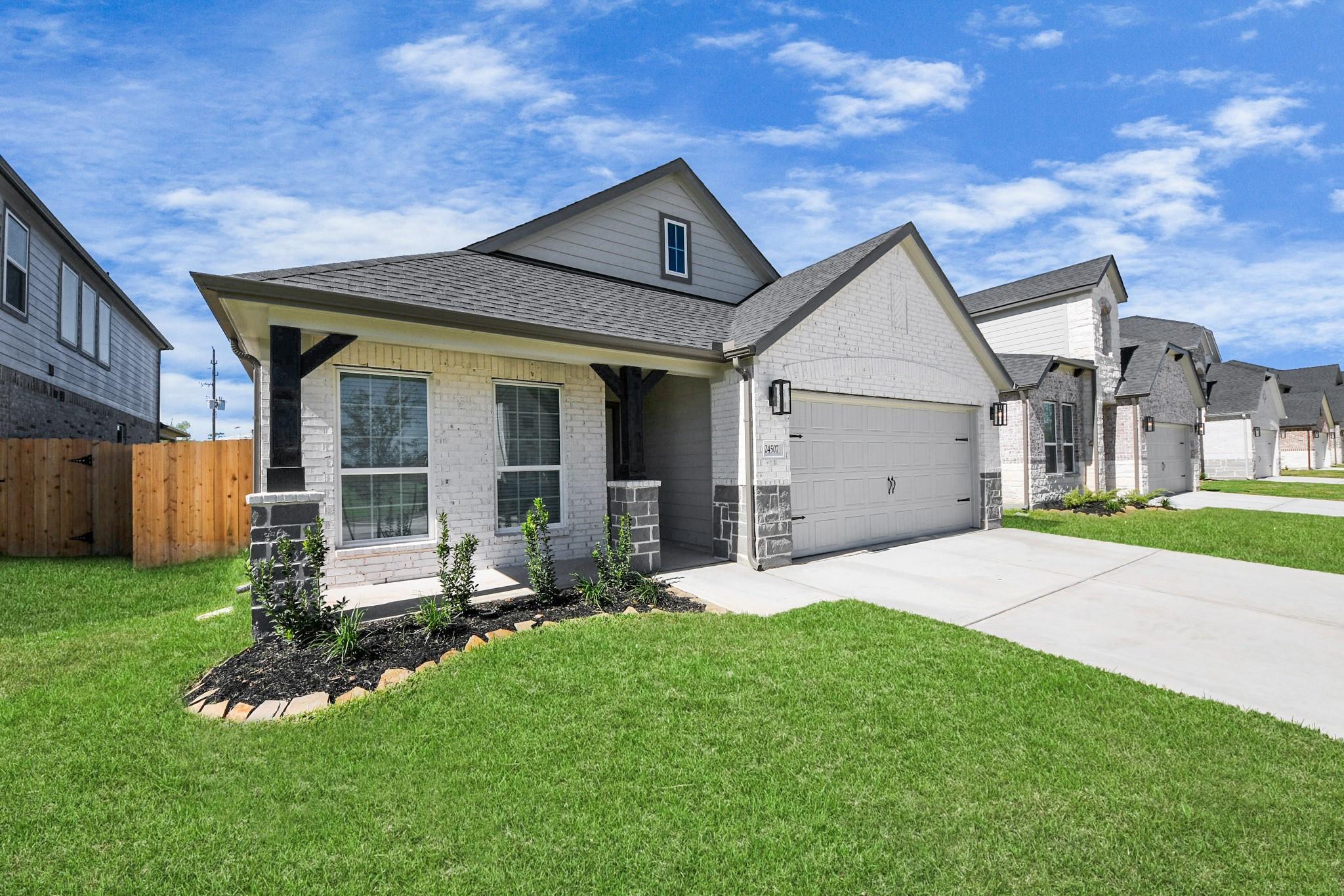 24507 Bradbury Woods Dr