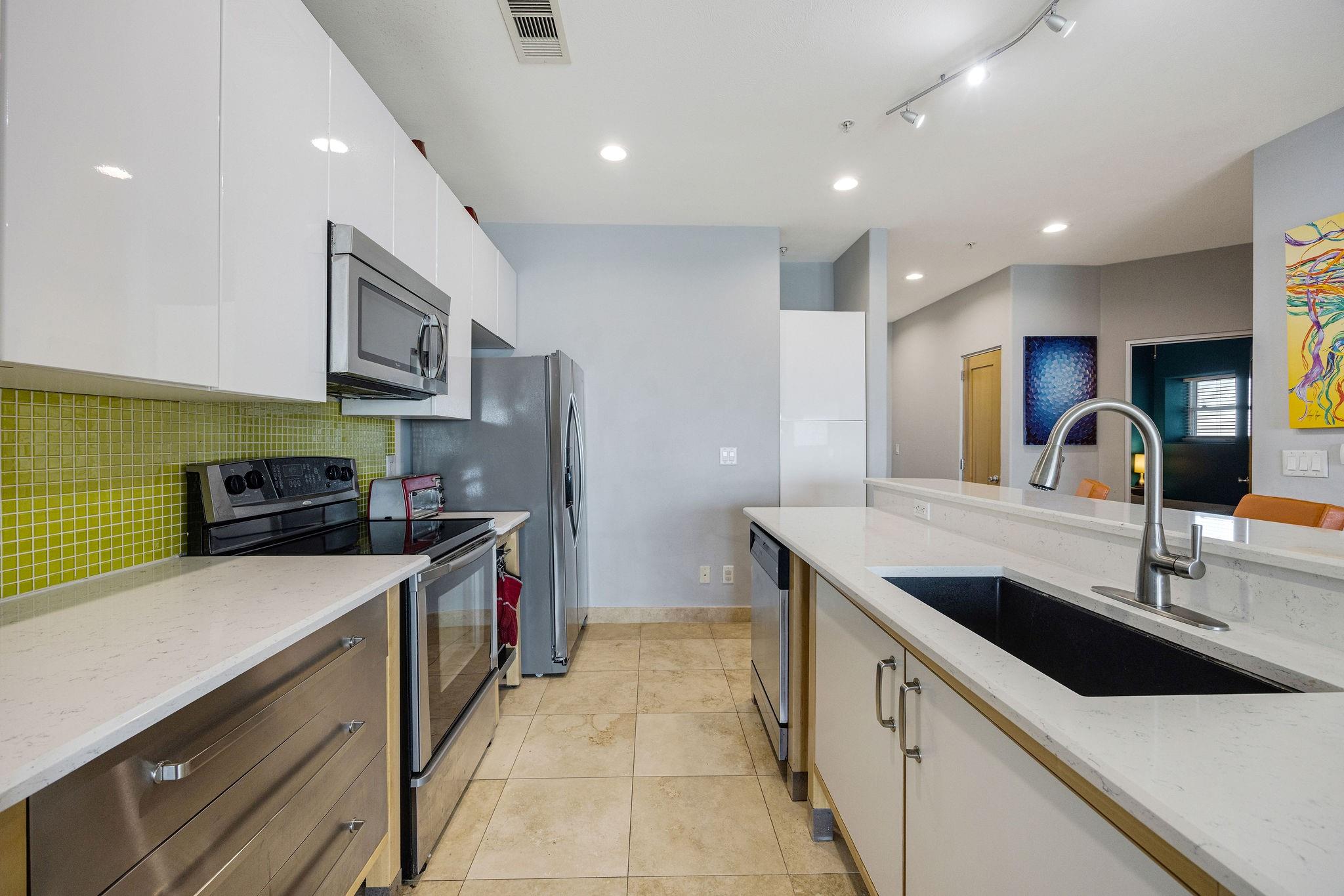 9420 Seawall Boulevard # 903