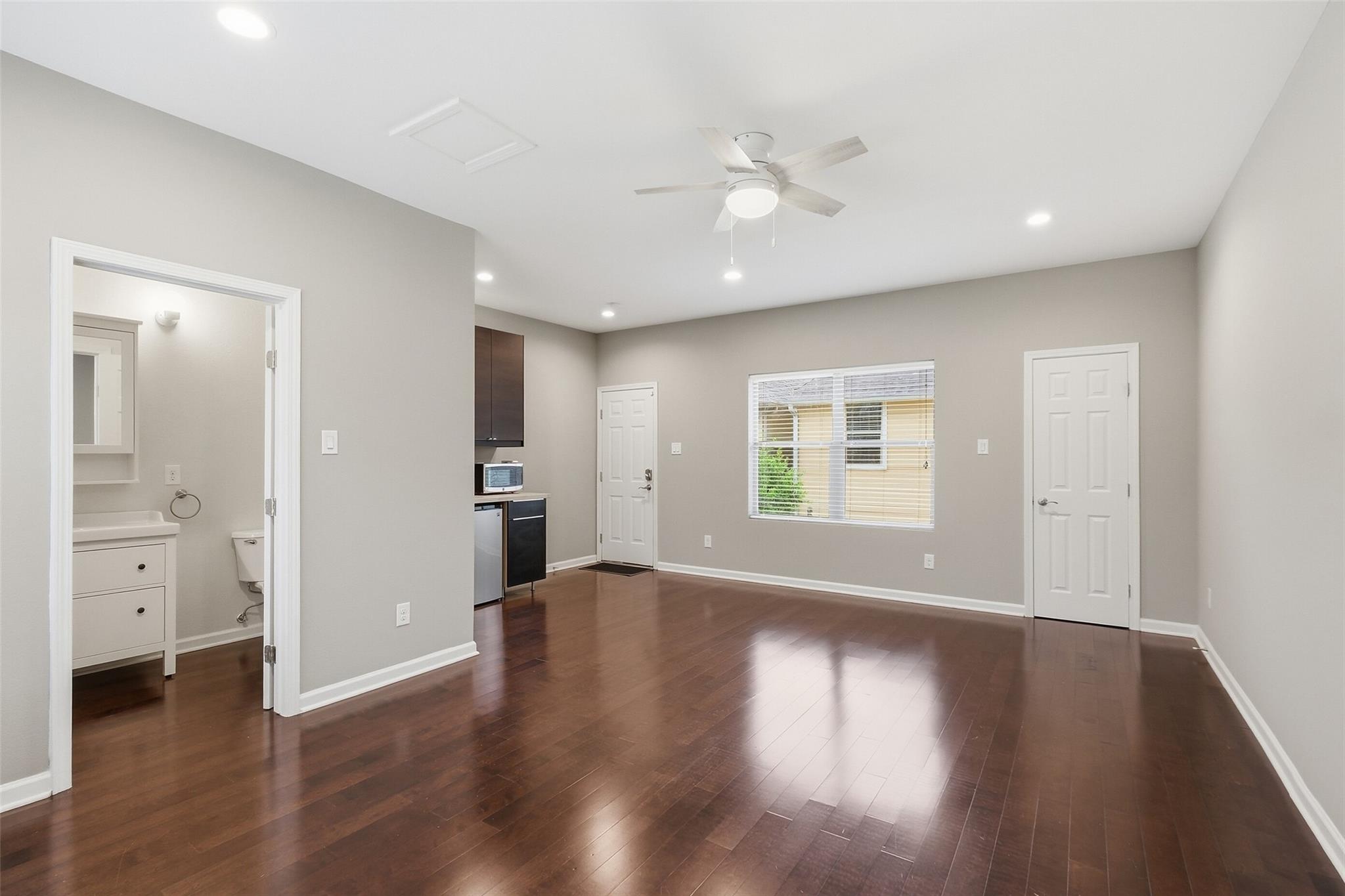 233 W 26th Street