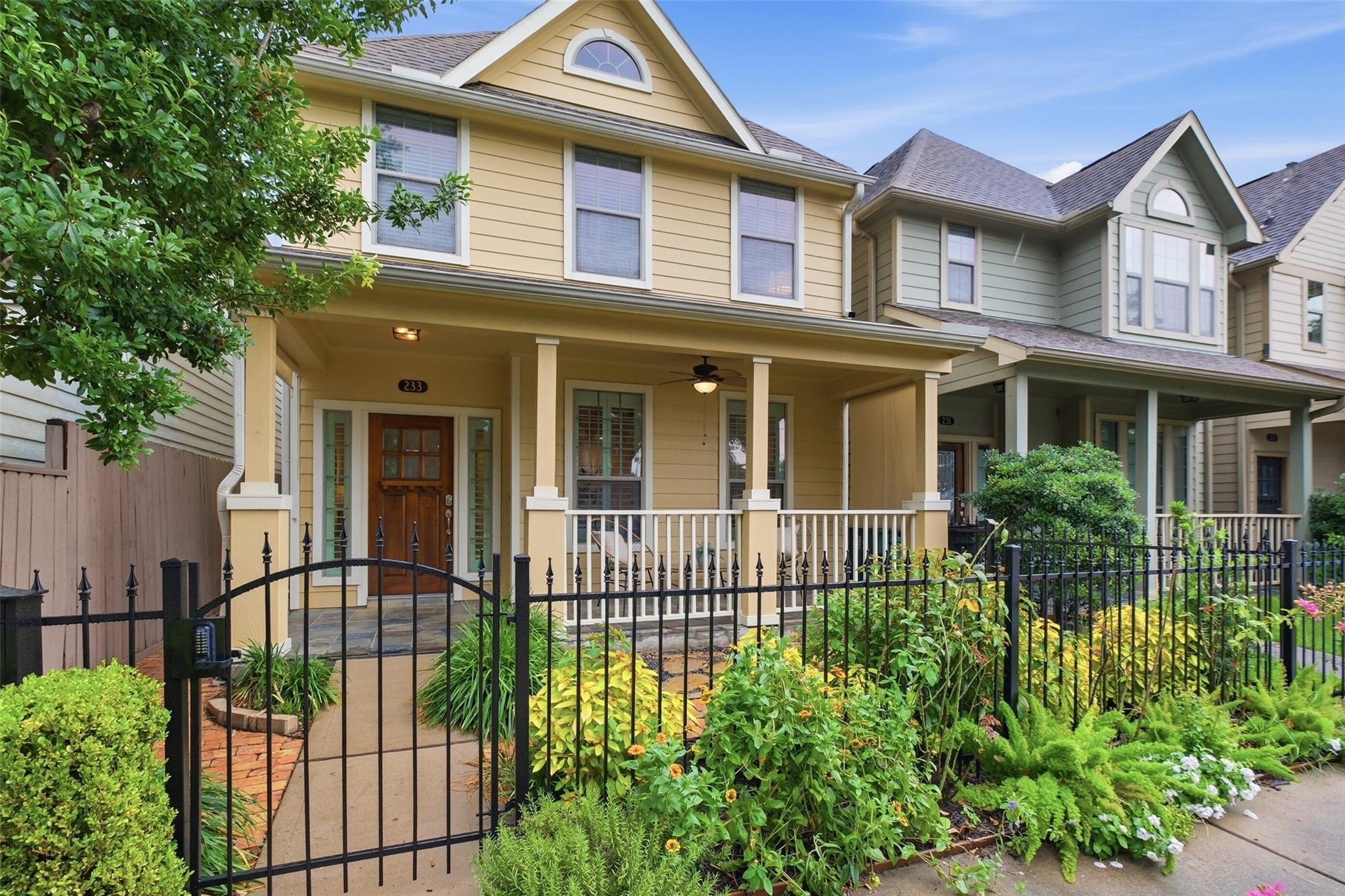 233 W 26th Street