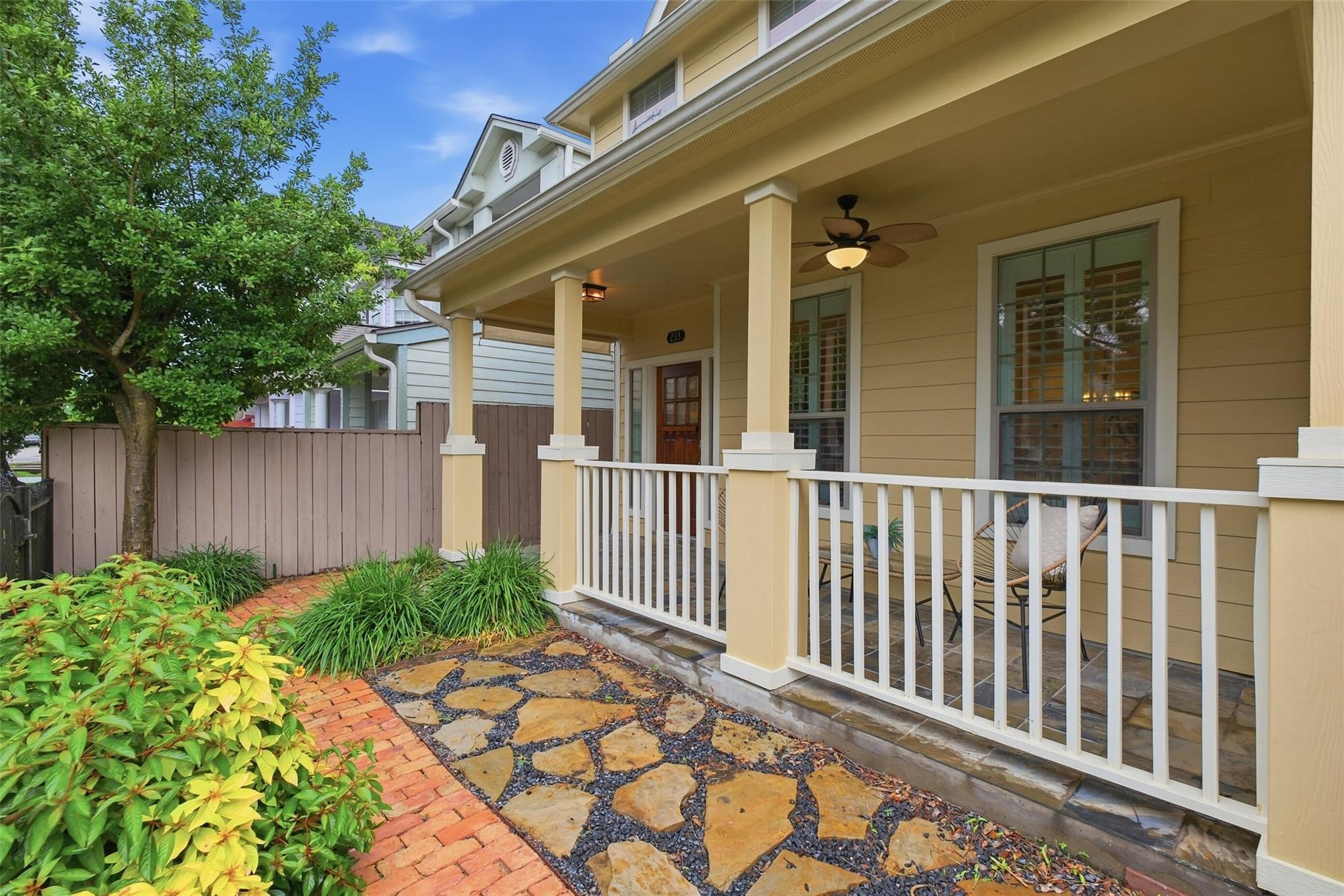 233 W 26th Street