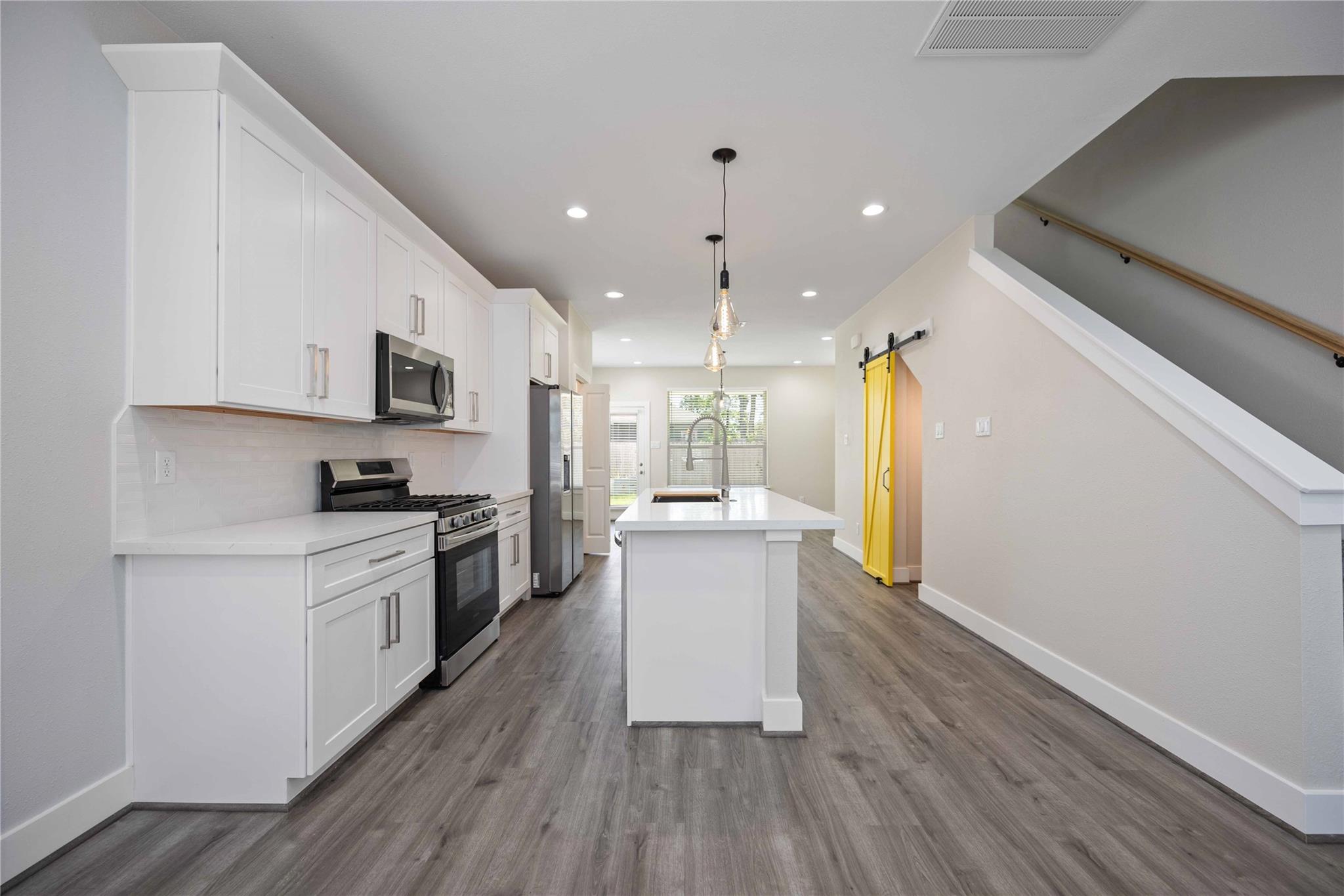 8016 Willow Street # B