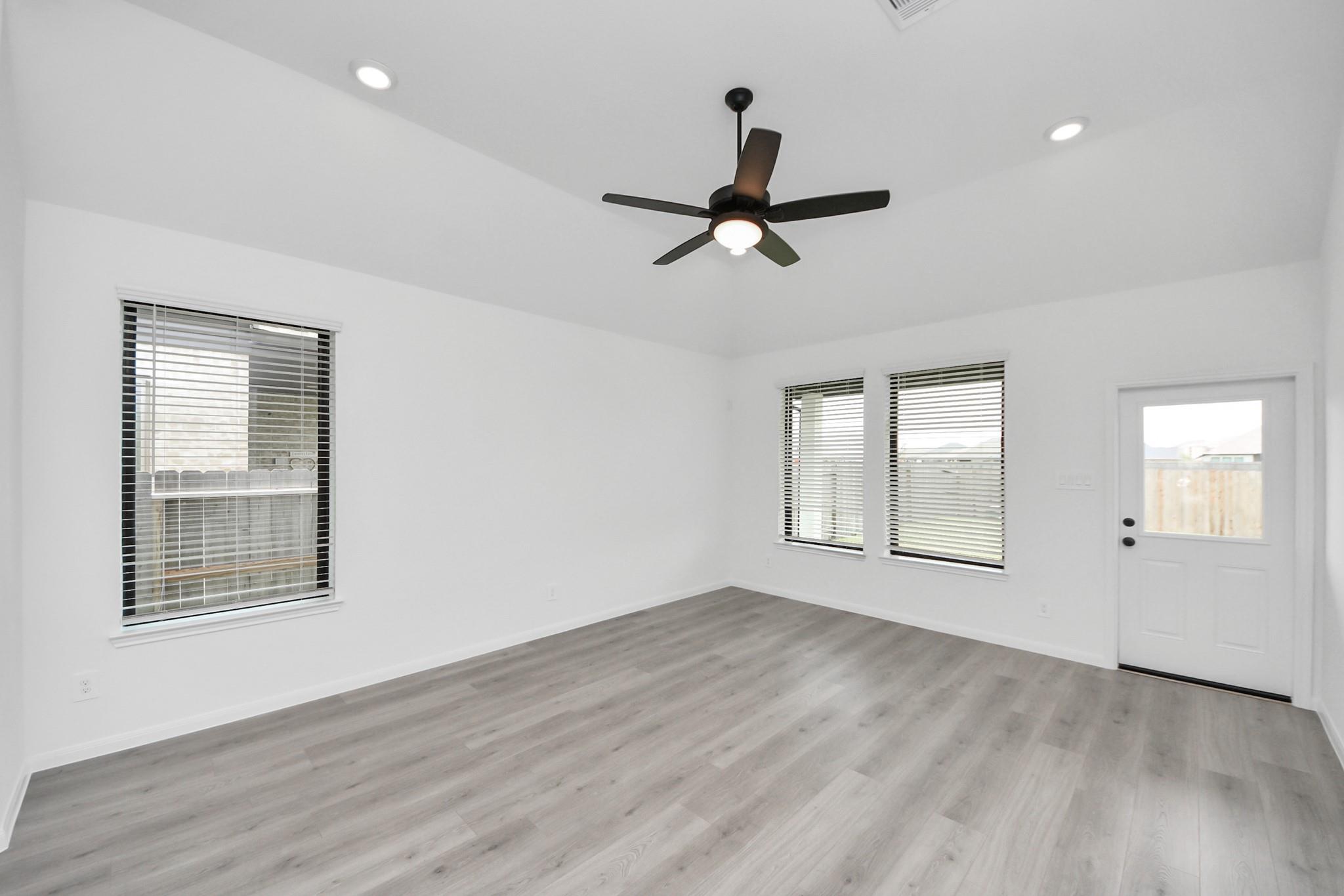 21123 Secret Garden Lane