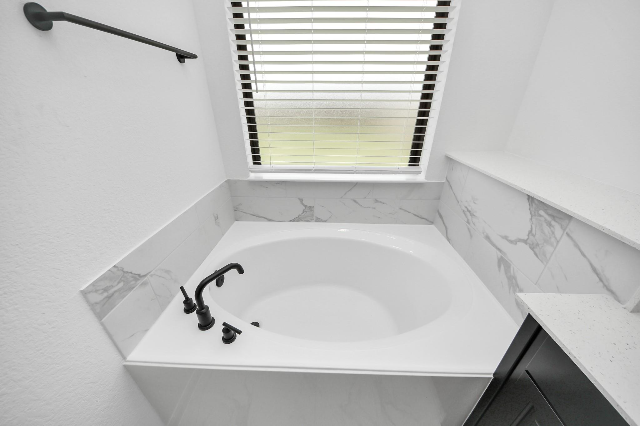 21123 Secret Garden Lane