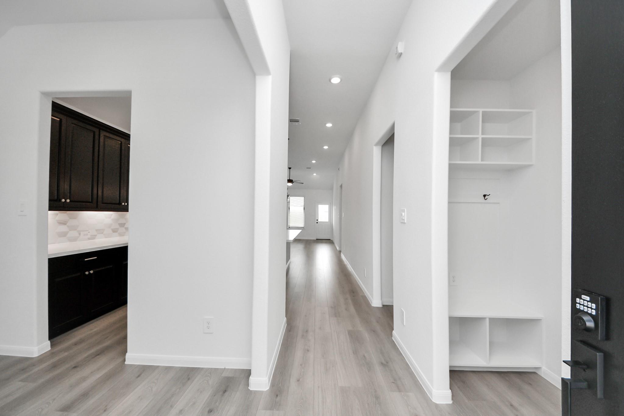 21123 Secret Garden Lane