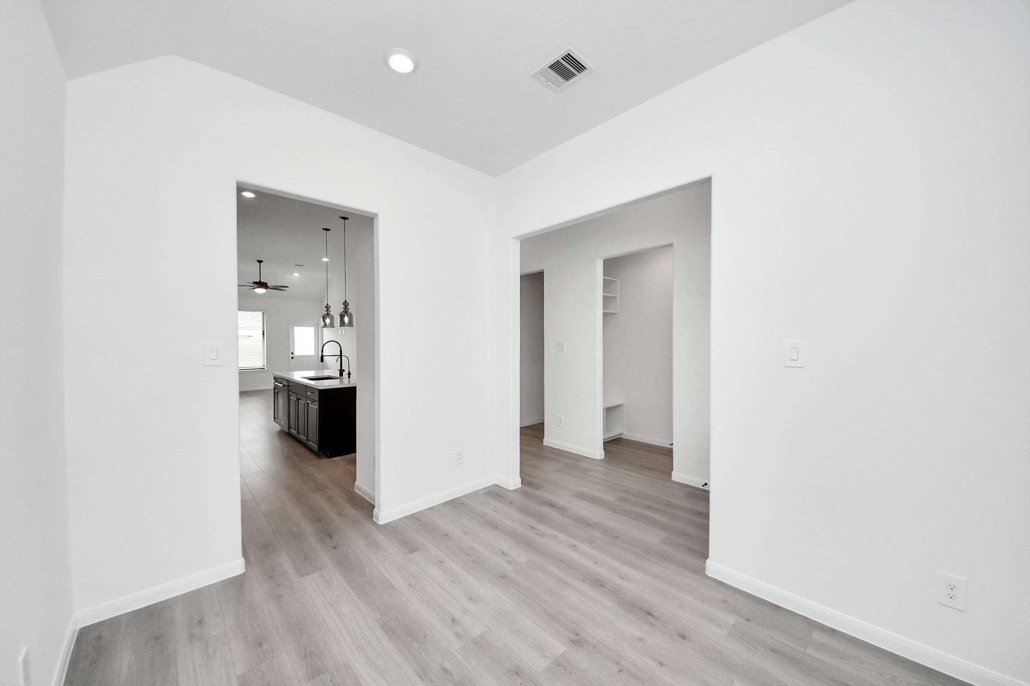 21123 Secret Garden Lane