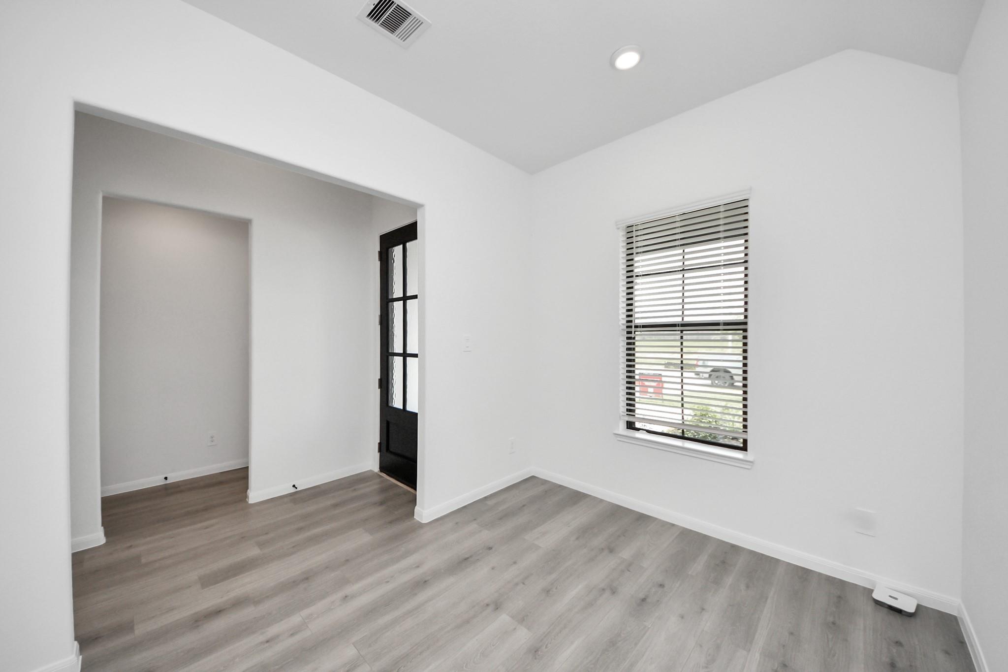 21123 Secret Garden Lane