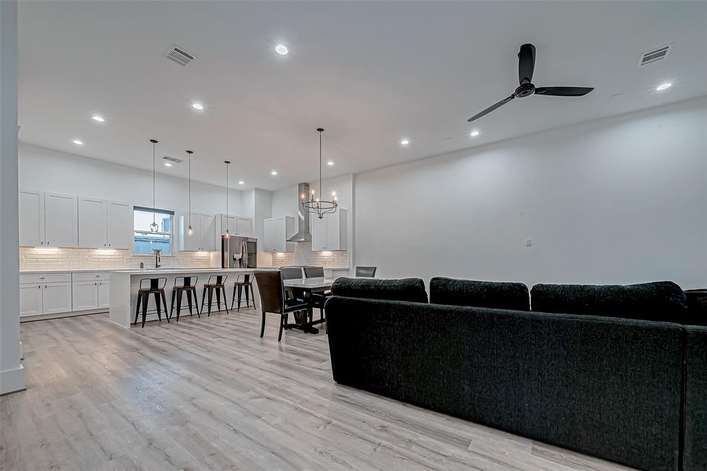 948 Fisher Street Unit: E