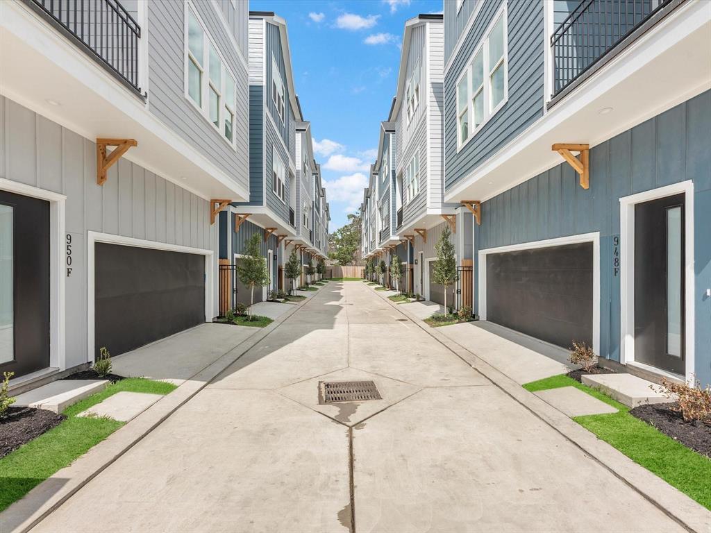 948 Fisher Street Unit: E