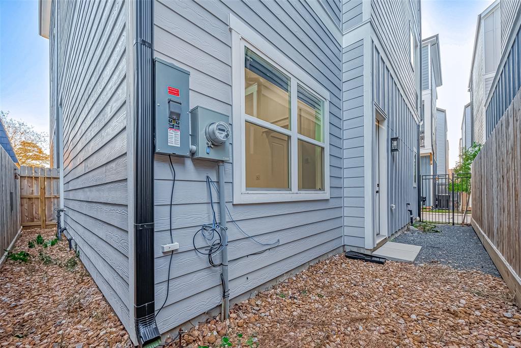 948 Fisher Street Unit: E